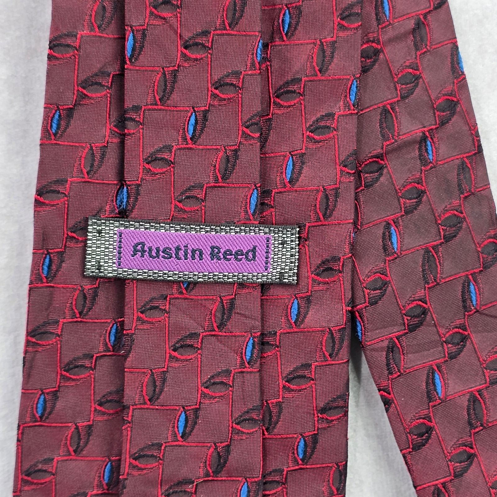 Austin Reed Austin Reed Red Blue Geometric Silk England Neck Tie NWOT Size 28 - 4 Thumbnail