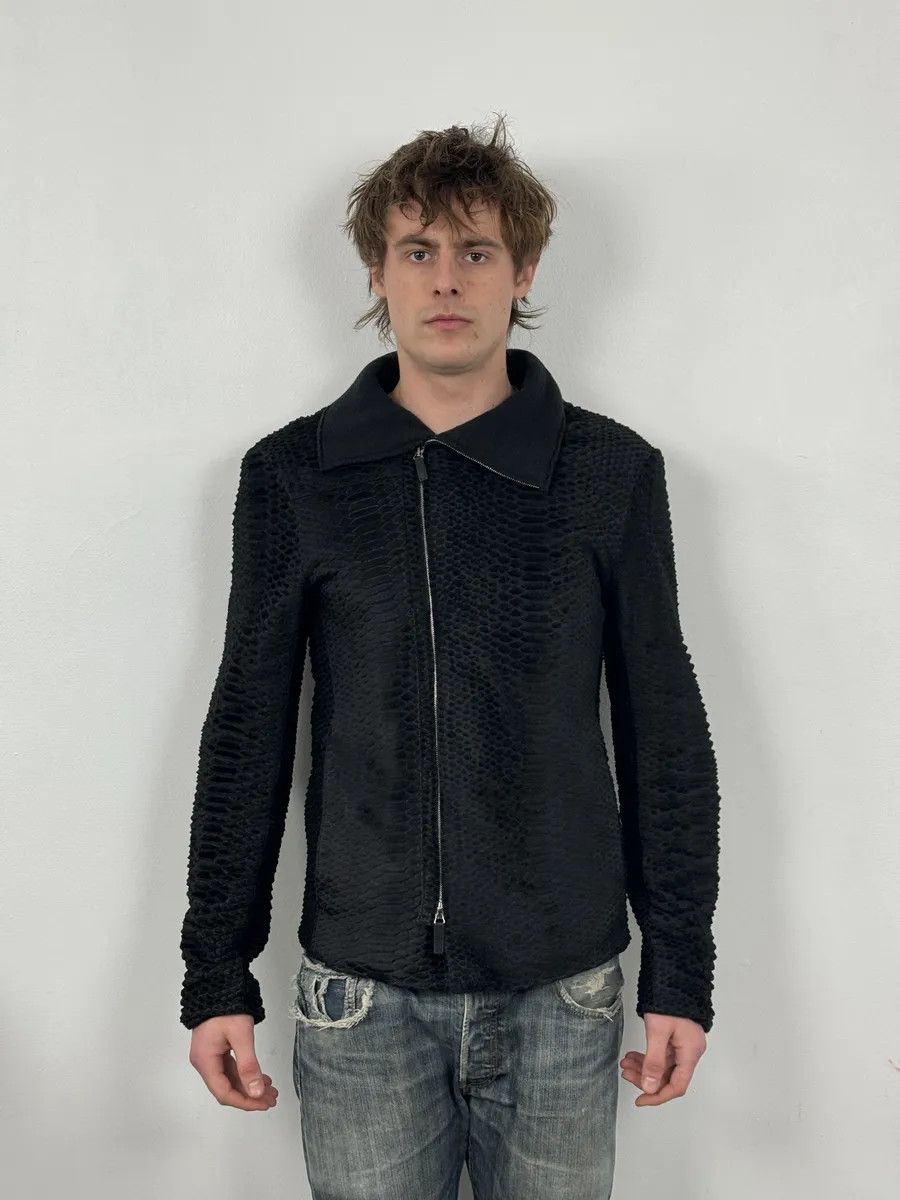 Emporio Armani AW2010 Emporio Armani Asymmetrical Black Crocodile Embossed Leather Jacket Size US M / EU 48-50 / 2 - 4 Thumbnail