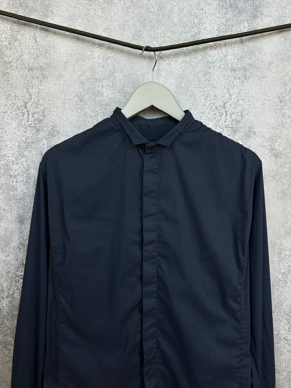 Giorgio Armani Giorgio Armani Navy Hidden Placket Dress Shirt Stretch Size US M / EU 48-50 / 2 - 4 Thumbnail