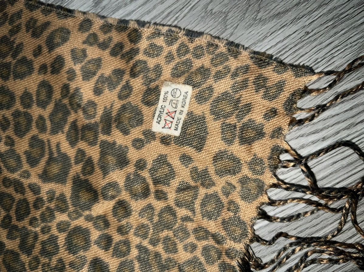 Japanese Brand Leopard print scarf 🐆 Size ONE SIZE - 5 Thumbnail
