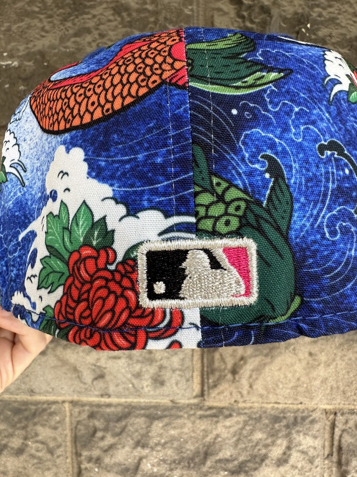 MLB × New Era × Supreme 7 1/8 Colorado Rockies 25th Anniversary Koi Pond Rockwell Size ONE SIZE - 9 Thumbnail