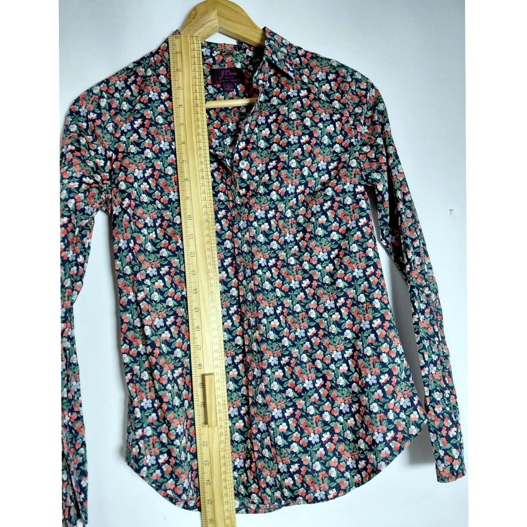 J.Crew J.CREW Shirt Womens M LD8 Liberty Fabric Floral Button Cotton Long Sleeve Size Size M / US 6-8 / IT 42-44 - 4 Thumbnail
