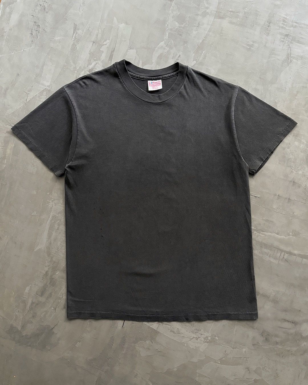 Hanes vintage 1980-1990s hanes blank t-shirt Size US L / EU 52-54 / 3 - 2 Thumbnail