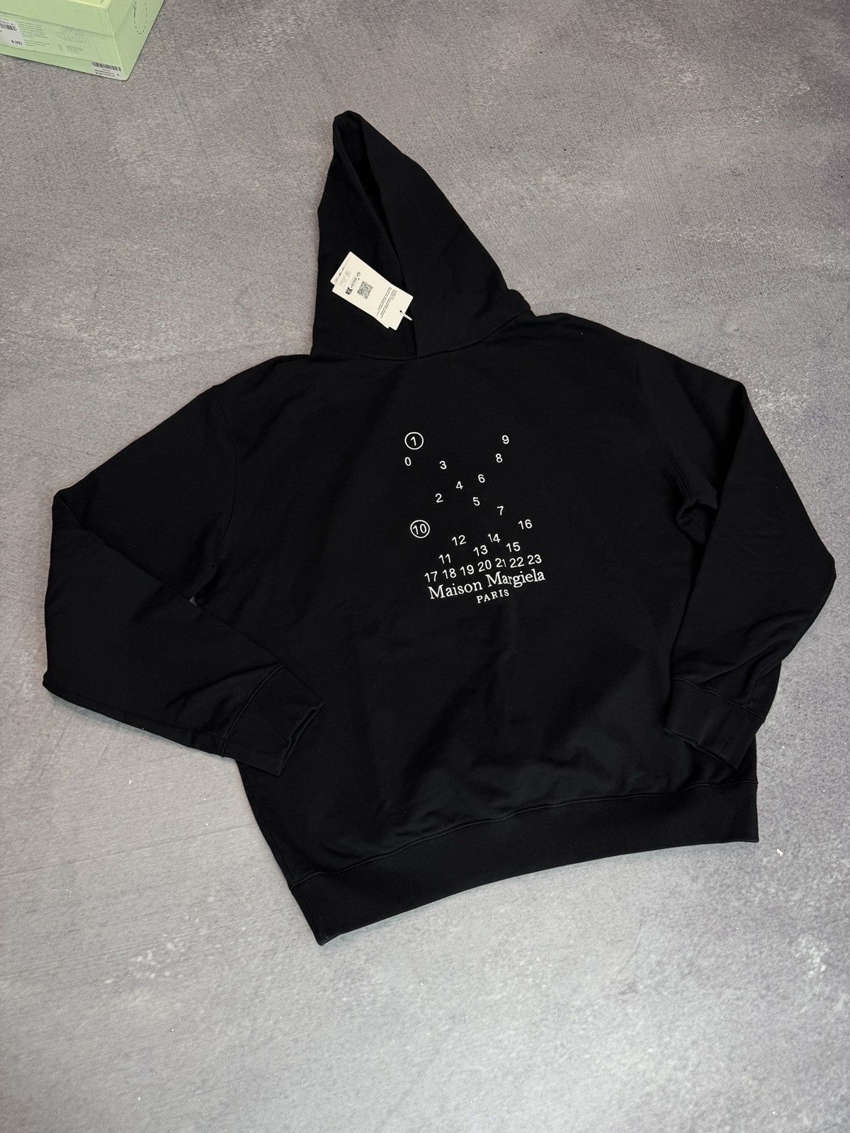 Maison Margiela Maison Margiela Numbers Hoodie Black Size US M / EU 48-50 / 2 - 1 Thumbnail