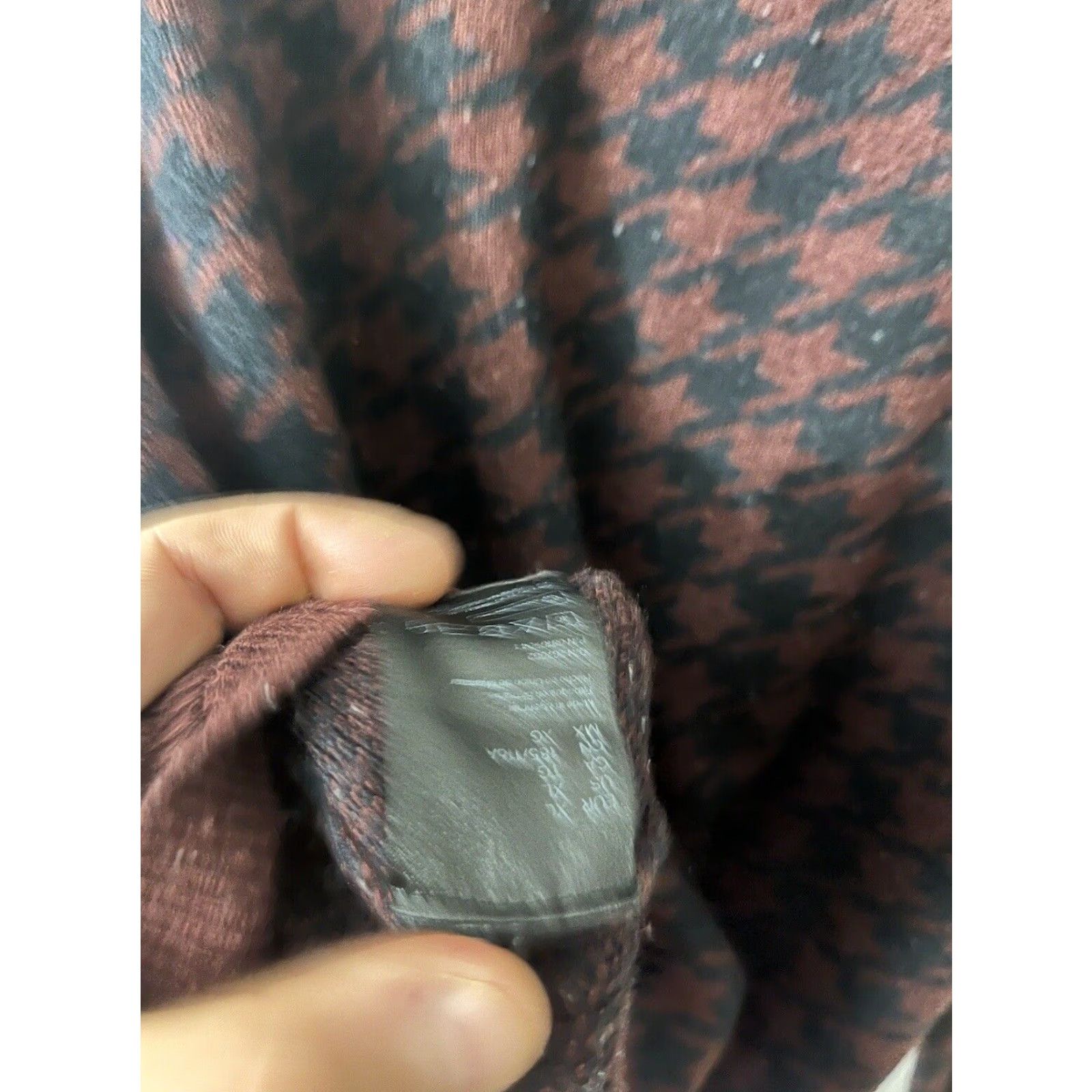 H&M H&M Sweater Shirt Men XL Maroon 100% Cotton Crew Neck Pullover Solid Knit Long Sleeve Vintage? (No) - Men’s Pullover Sweatshirt Size XL Maroon Size US XL / EU 56 / 4 - 4 Thumbnail