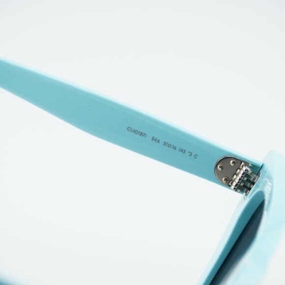 Celine CL40187I 84A Sunglasses Shiny Sky Blue Cat Eye Frame display picture 1
