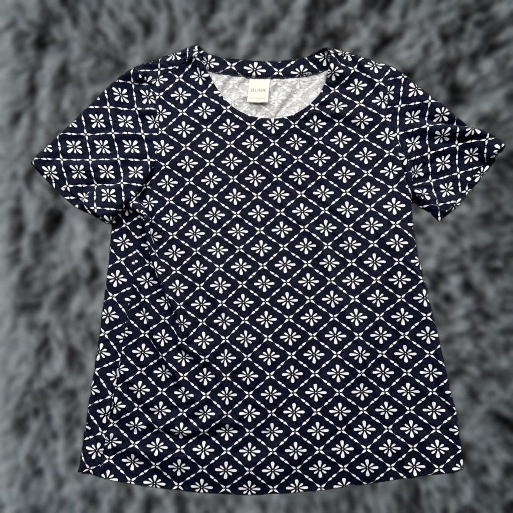 Blair Blair Blouse Womens Size M Blue Geometric Floral Tile Preppy Grandmacore Retro Y2K City Flower Short Sleeve Round Neck Pullover Casual Travel Size M / US 6-8 / IT 42-44 - 1 Thumbnail