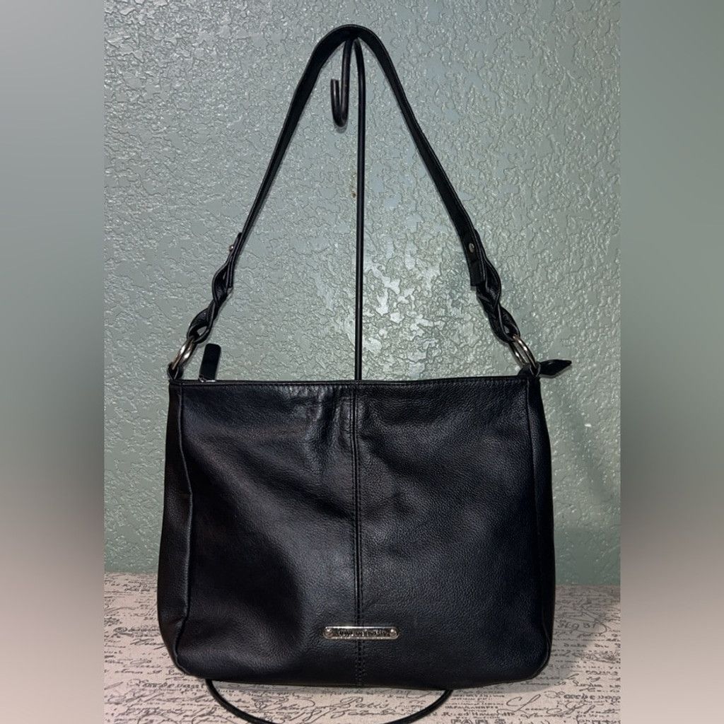 Other Stone Mountain purse with adjustable strap #leather #handbag Size ONE SIZE - 1 Thumbnail