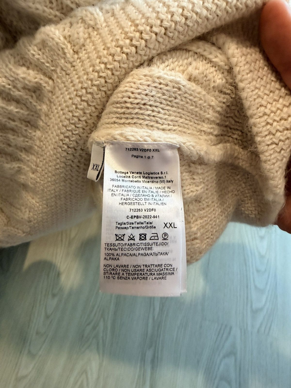 Bottega Veneta Bottega Veneta Aran Cable Knit Sweater BRAND NEW Size XXL Size US XXL / EU 58 / 5 - 5 Thumbnail
