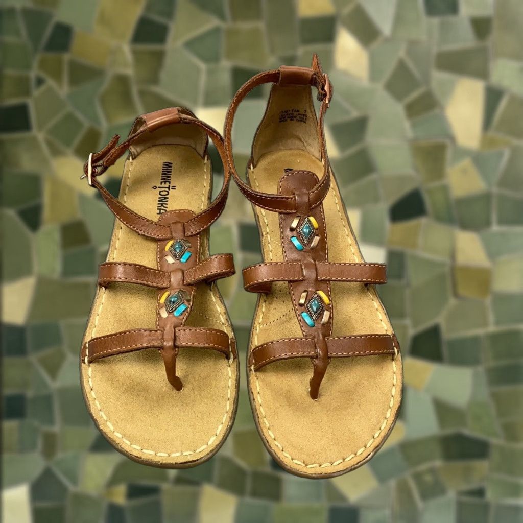 Minnetonka VINTAGE Minnetonka Leather Sandals Womens Size 7 Brown Beaded Southwestern Aztec Flat Open Toe Size US 7 / IT 37 - 1 Thumbnail