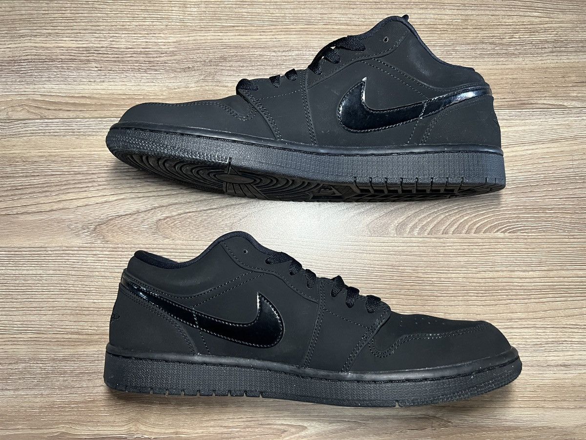 Jordan Brand Jordan 1 Low Triple Black Suede Size US 10.5 / EU 43-44 - 6 Thumbnail