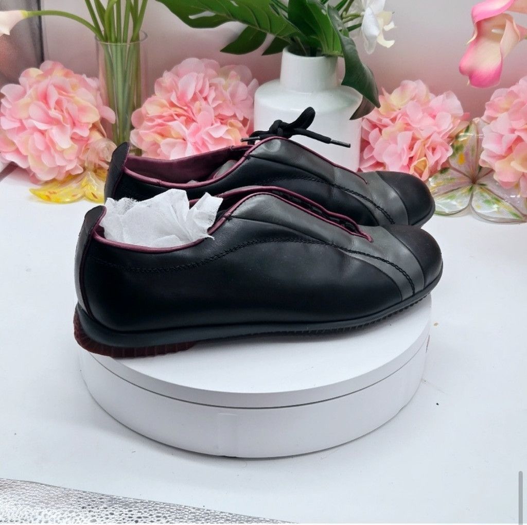 Prada Prada 3-1506 Gray Burgundy Sneakers Sz 9 fits 10 Italy Size US 8 / IT 38 - 8 Thumbnail