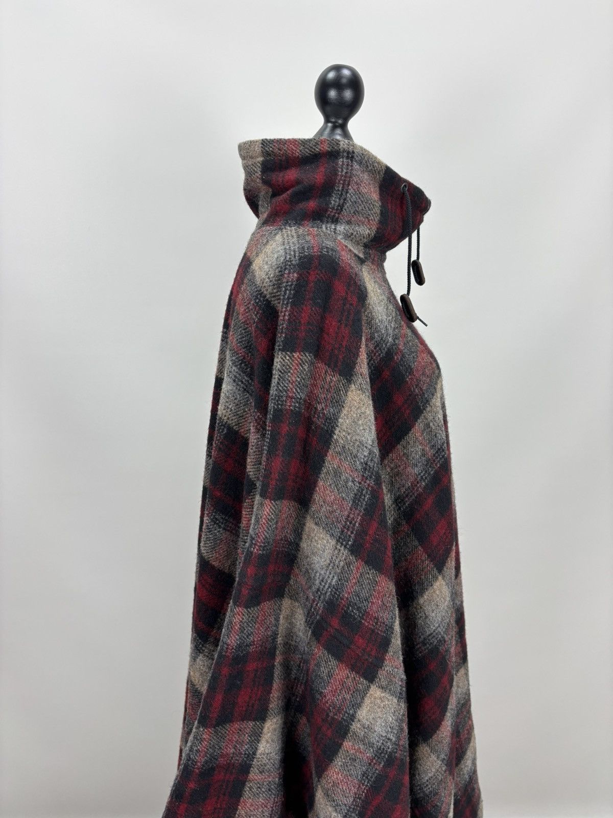 Polo Ralph Lauren Mens vintage Polo Ralph Lauren Indian Poncho Made in U.S.A Size US M / EU 48-50 / 2 - 6 Thumbnail