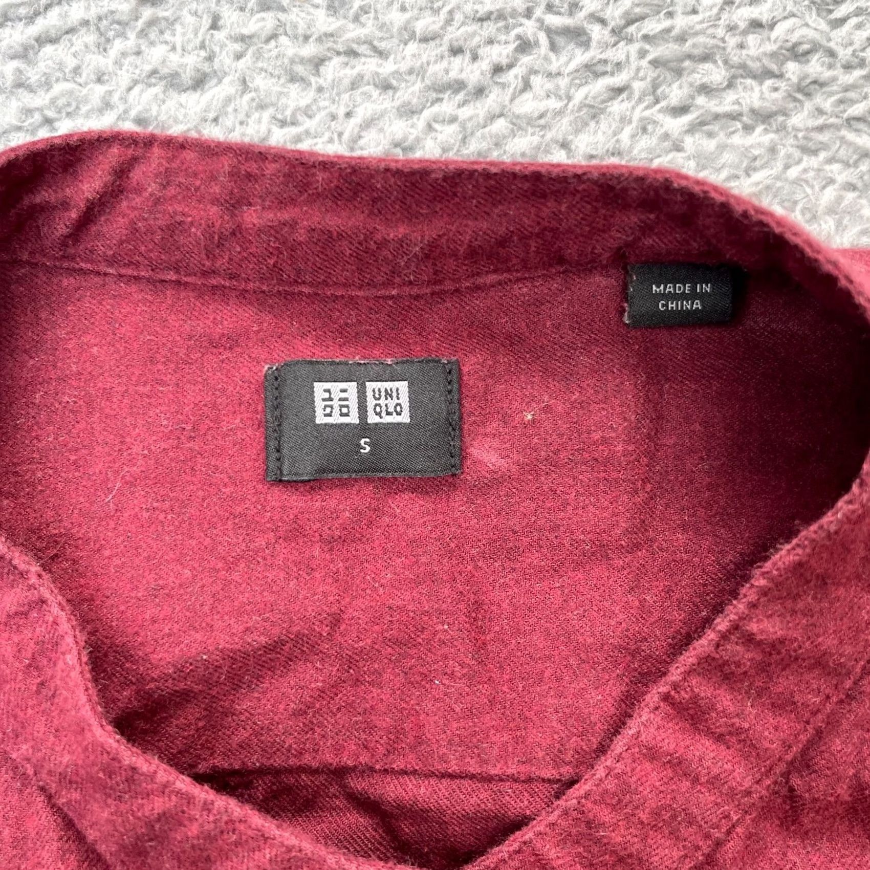 Uniqlo Uniqlo Red Flannel Cotton Button Up Shirt Mens Small Casual Wear Stand Collar Size US S / EU 44-46 / 1 - 3 Thumbnail