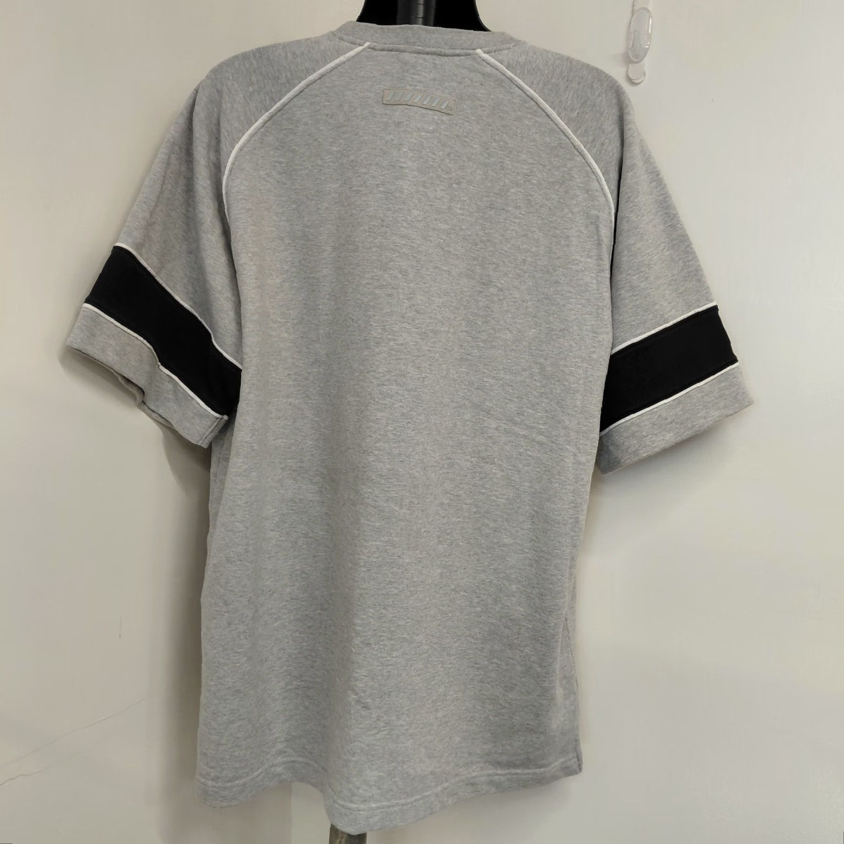 Nike VINTAGE Nike Air Set It Off Revolution Shirt Men’s XXL Tall Gray Embroidered 2012 Y2K Nike Air Size US XXL / EU 58 / 5 - 7 Thumbnail