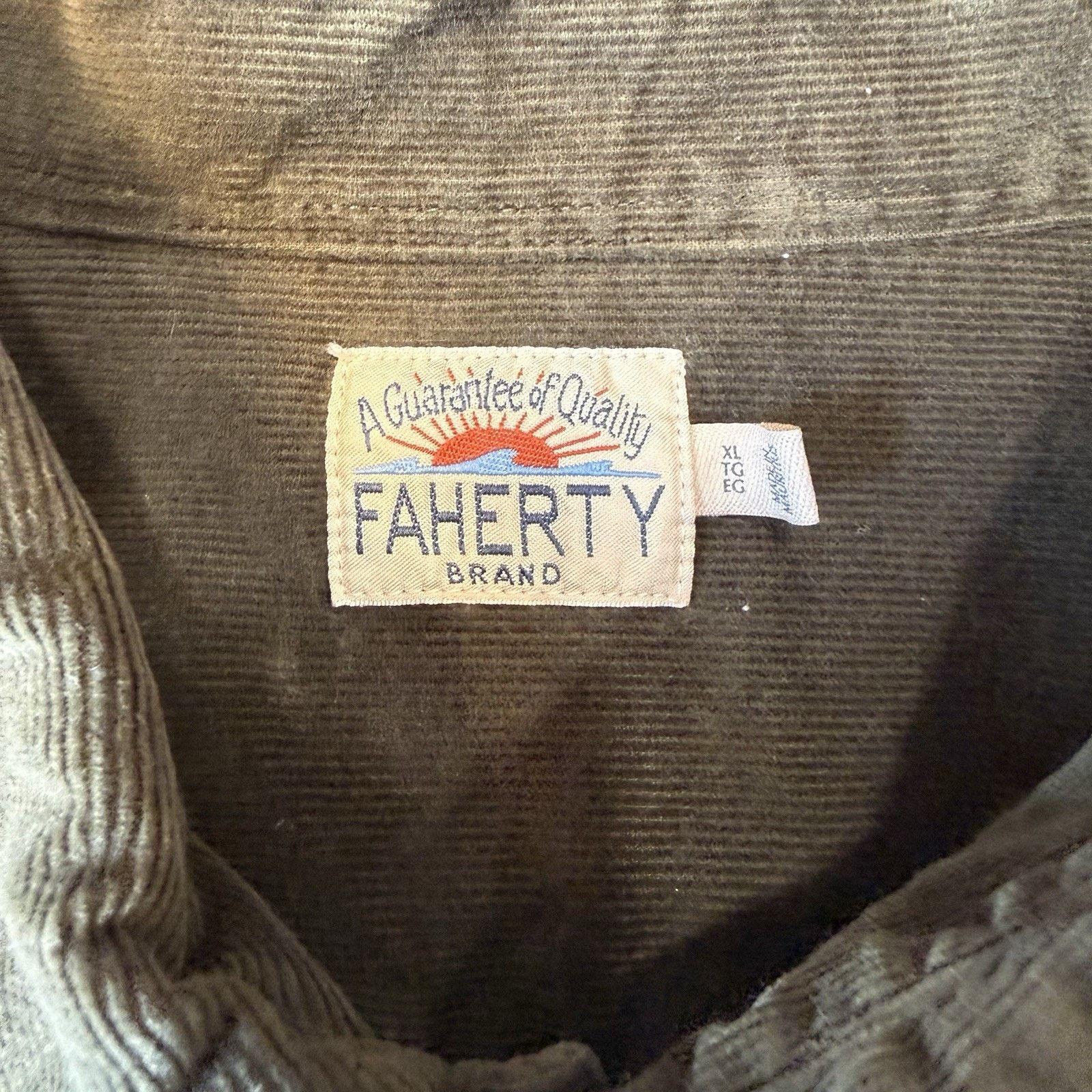 Faherty Faherty Corduory Shirt XL Green Cotton Oxford Minimalist Size US XL / EU 56 / 4 - 8 Thumbnail