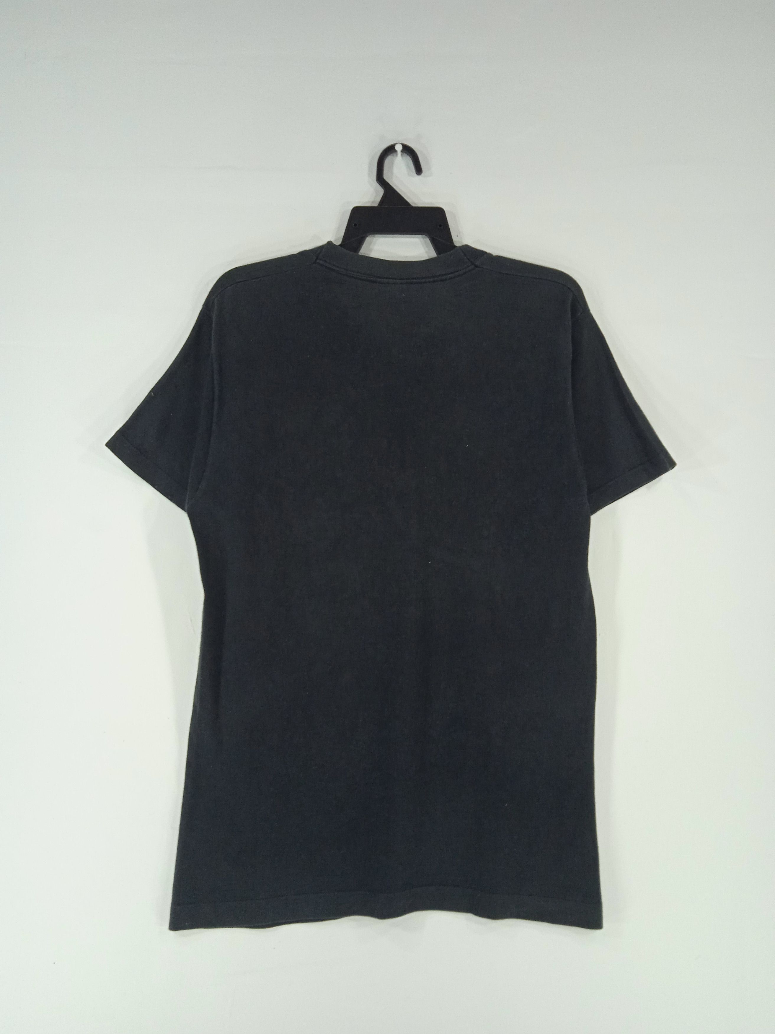 Vintage Vintage Skull Skate Streetwear 90's Single Stich Tshirt Size US M / EU 48-50 / 2 - 2 Thumbnail