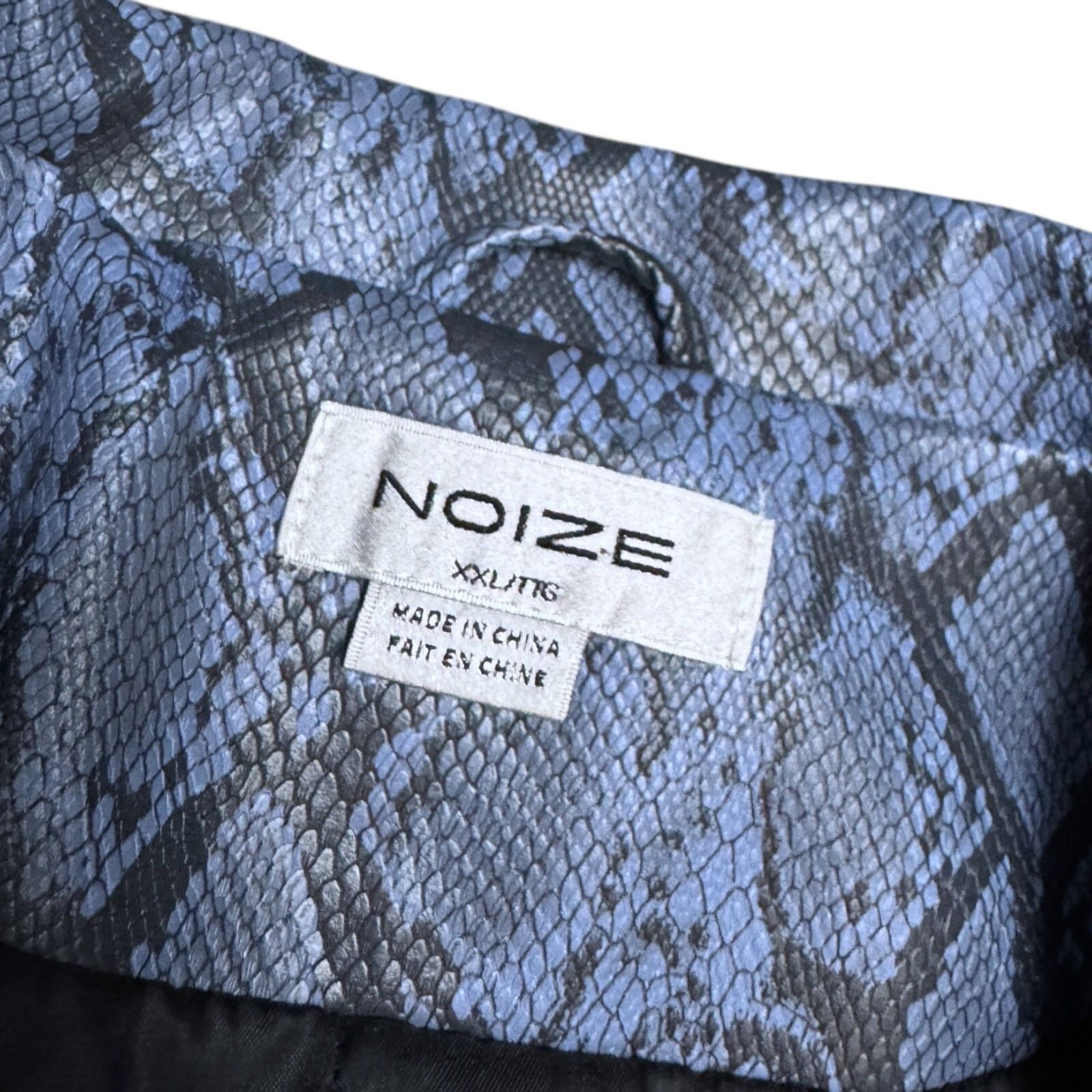 Other NOIZE Faux Vegan LEATHER Blue Cropped Bomber Jacket 2XL Size XXL / US 16-18 / IT 52-54 - 4 Thumbnail