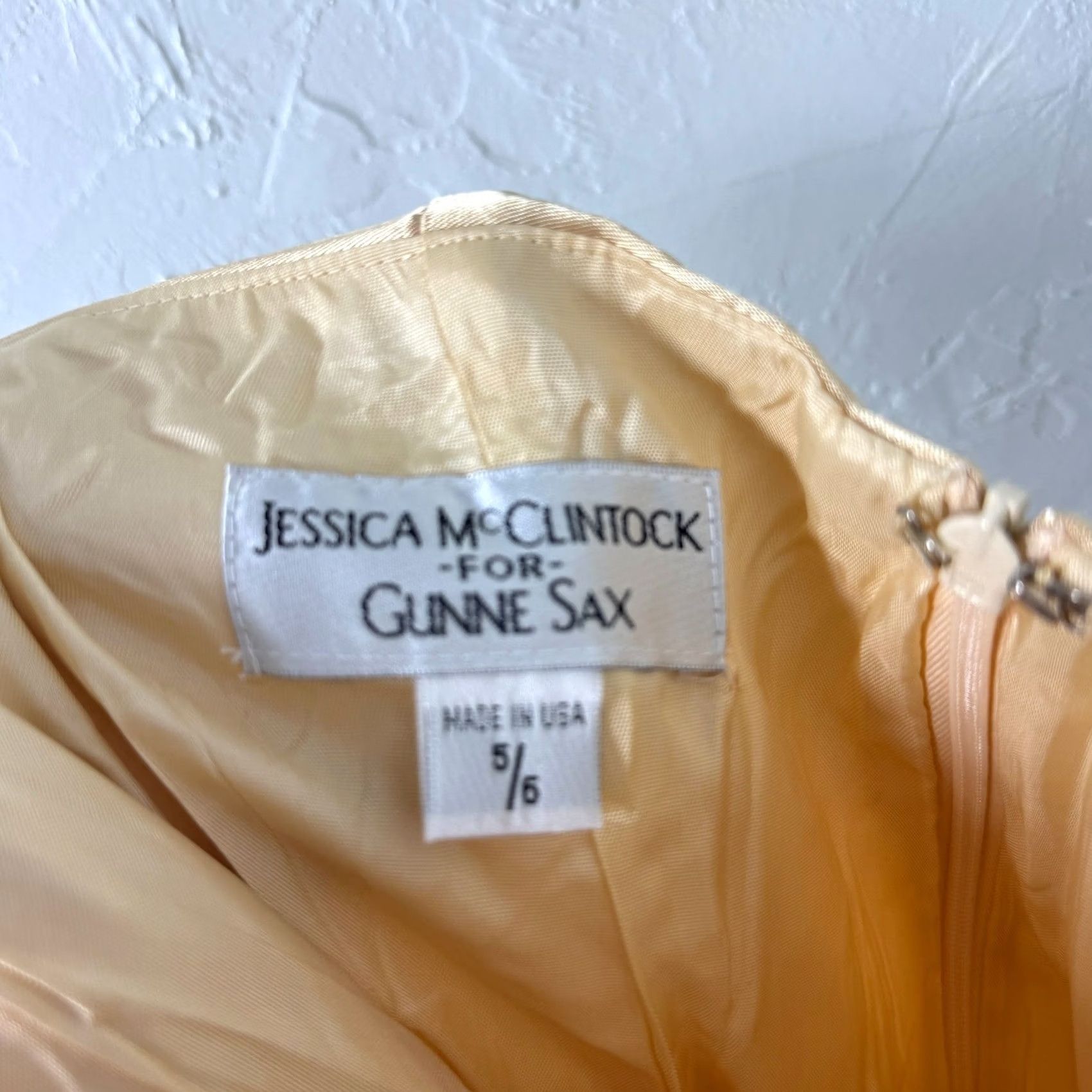 Jessica McClintock VINTAGE Jessica McClintock Dress Ball Gown XS Gold 1990s Party/Cocktail Strapless Mini 5/6 Size XS / US 0-2 / IT 36-38 - 7 Thumbnail