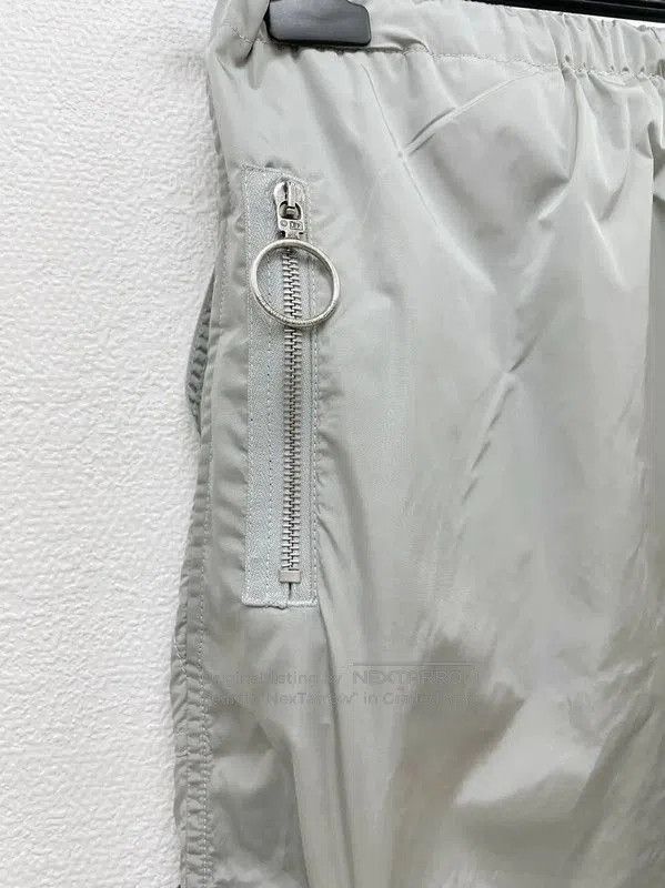 Off-White Off-White Men's Casual Pants in Gray . Size US 26 / EU 42 - 7 Thumbnail