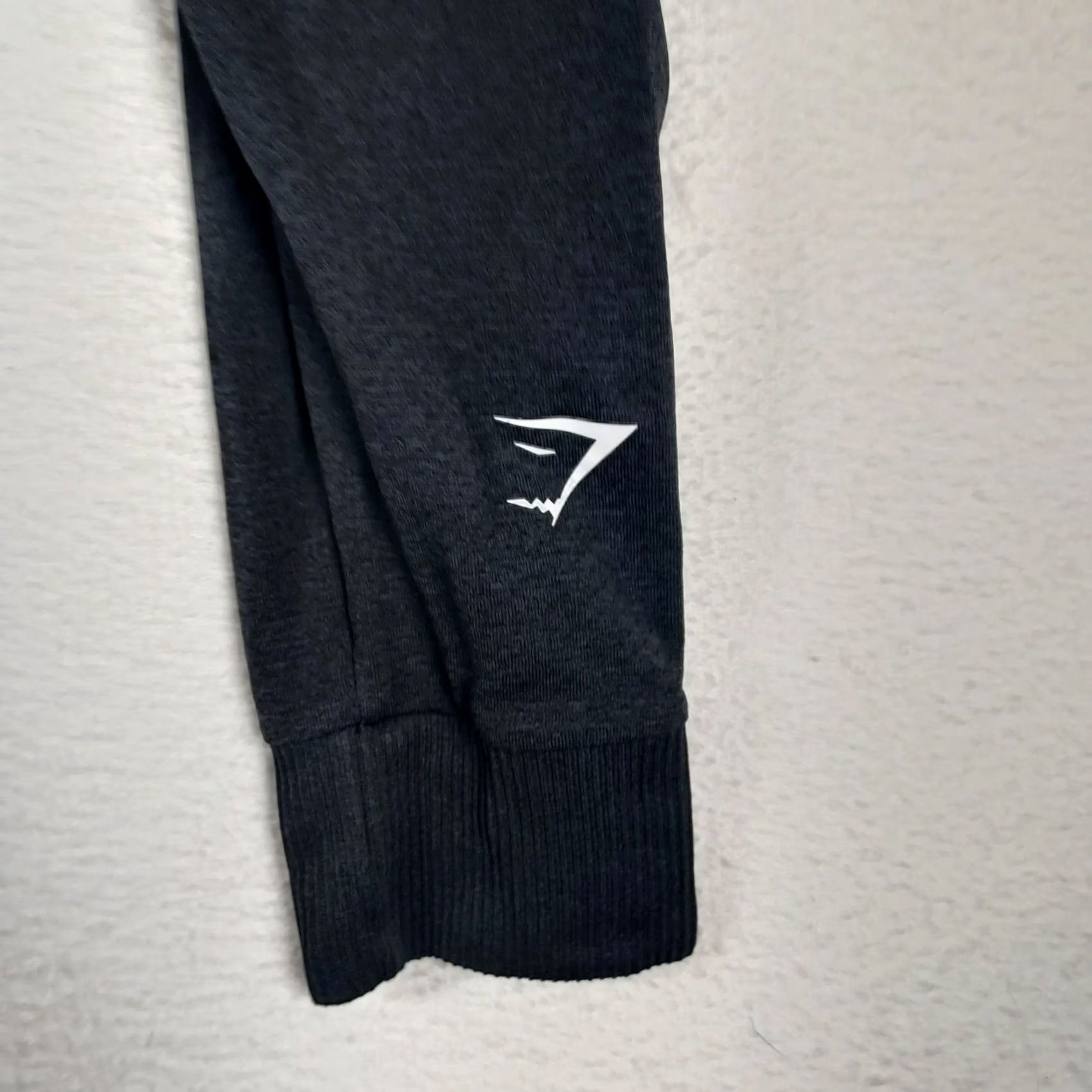 Gymshark Gymshark Men’s Joggers S Dark Gray Lightweight Training Pants Gym Athletic Fit Size US 29 - 4 Thumbnail