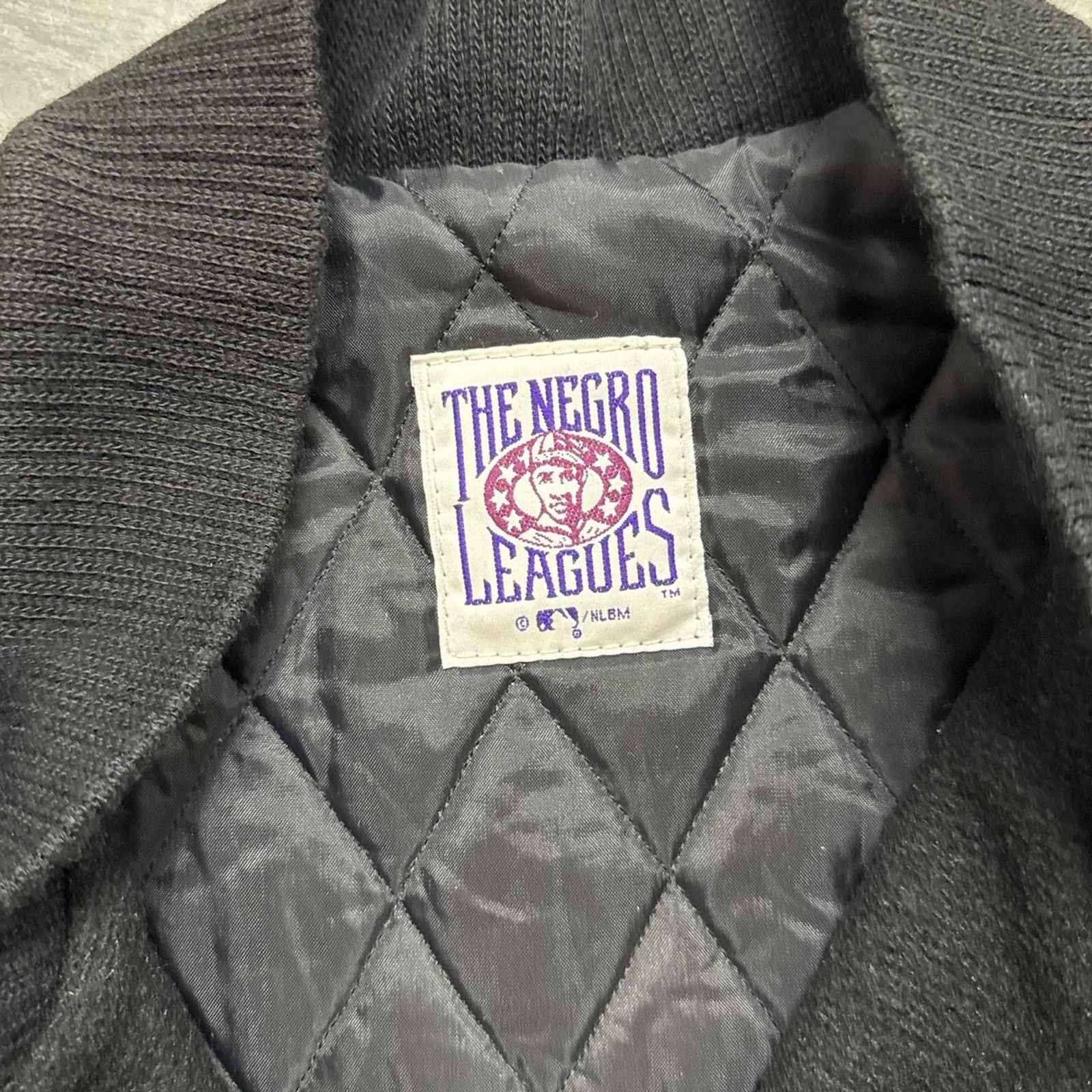 Vintage Vintage 90s New York Black Yankees MLB Leather Jacket Size US L / EU 52-54 / 3 - 6 Thumbnail