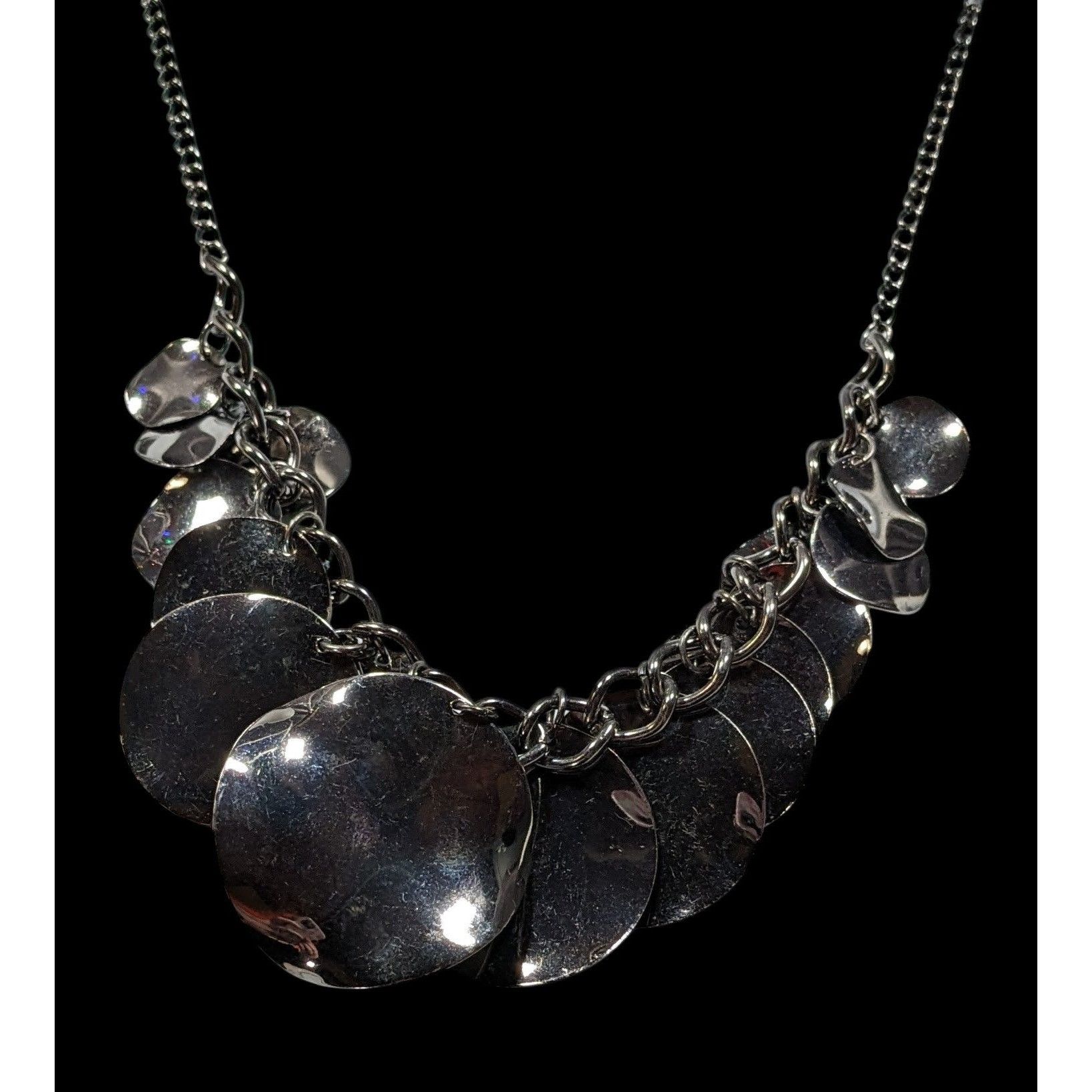Express Express Abstract Graduated Disc Fringe Necklace Gunmetal Ton Size ONE SIZE - 4 Thumbnail