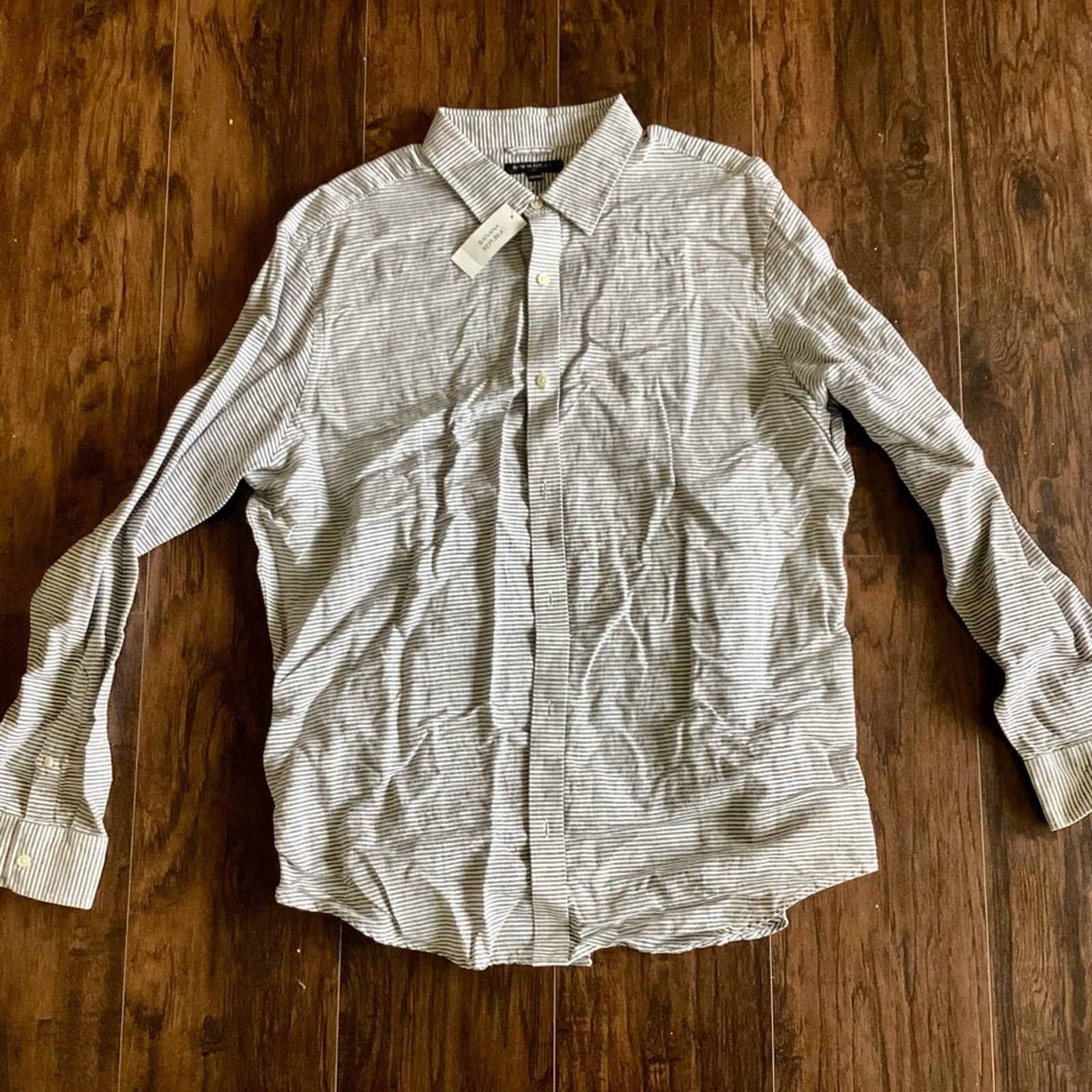 Banana Republic Banana Republic Linen/Cotton Blend Button Down Size US XL / EU 56 / 4 - 2 Thumbnail