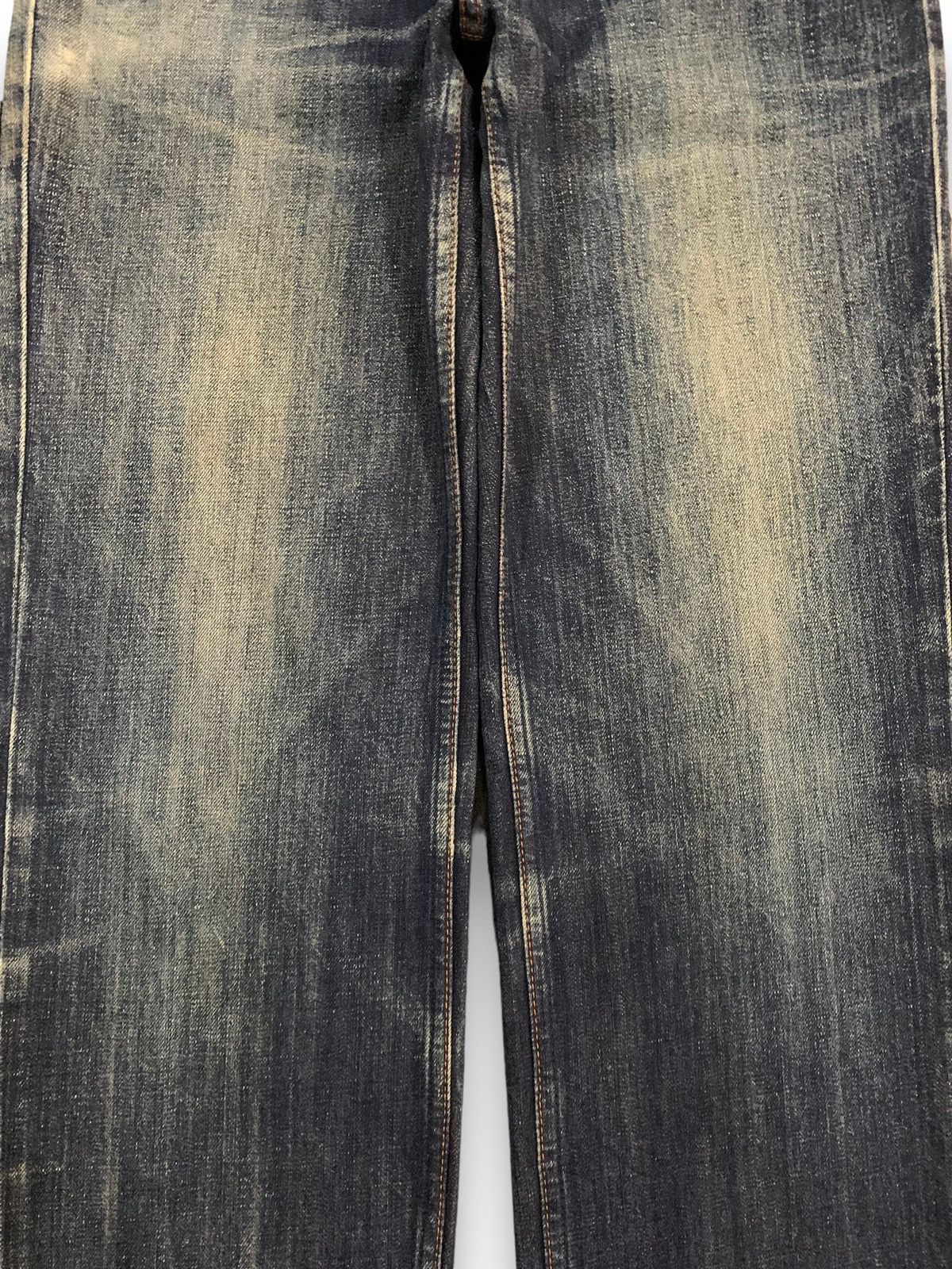 Levi's Vintage 90s Levis 502 Blue Wash Relaxed Fit Ripped Jeans Size US 30 / EU 46 - 6 Thumbnail
