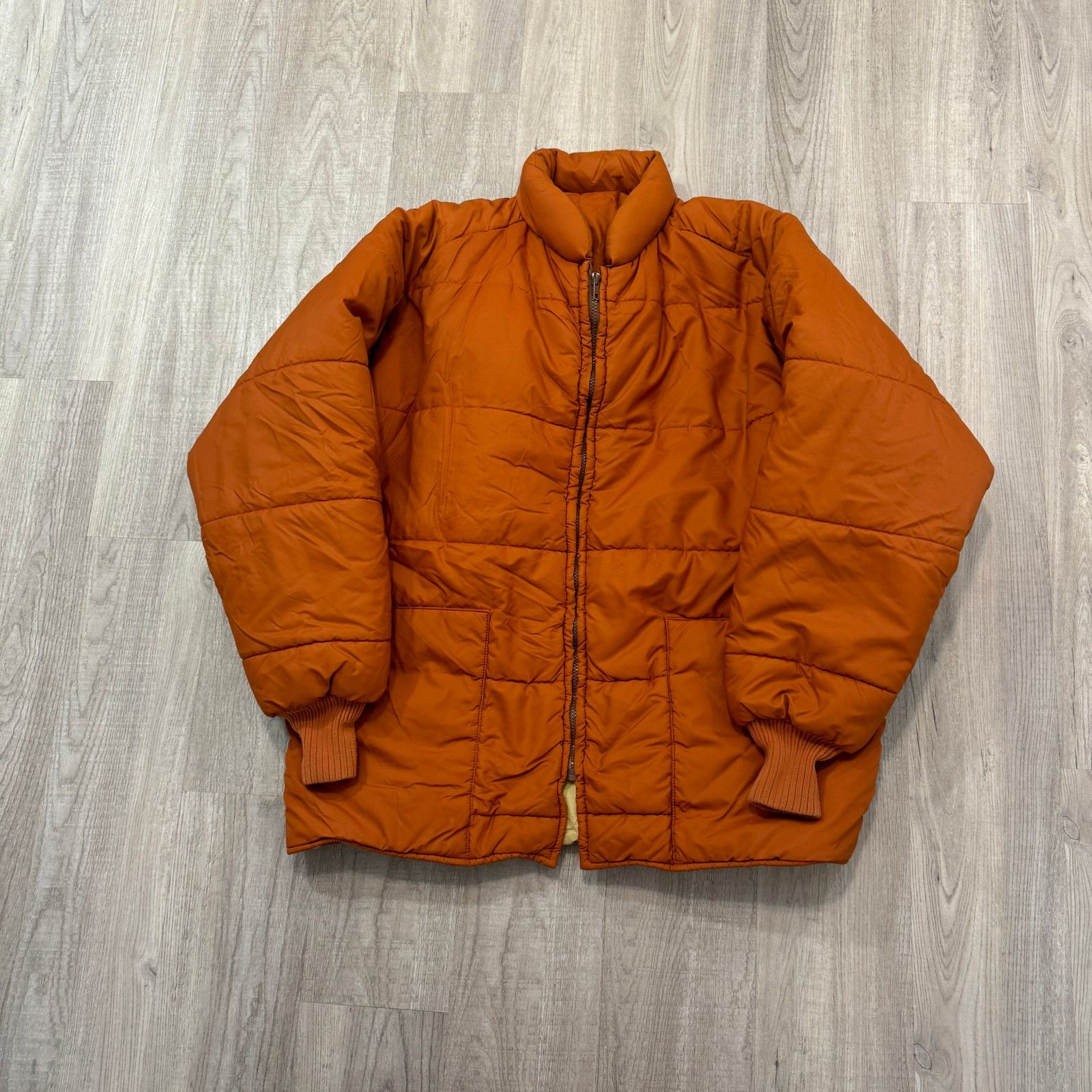 Vintage Vintage Lee Outerwear Puffer Jacket Men's Size 44 Large Size US L / EU 52-54 / 3 - 1 Thumbnail