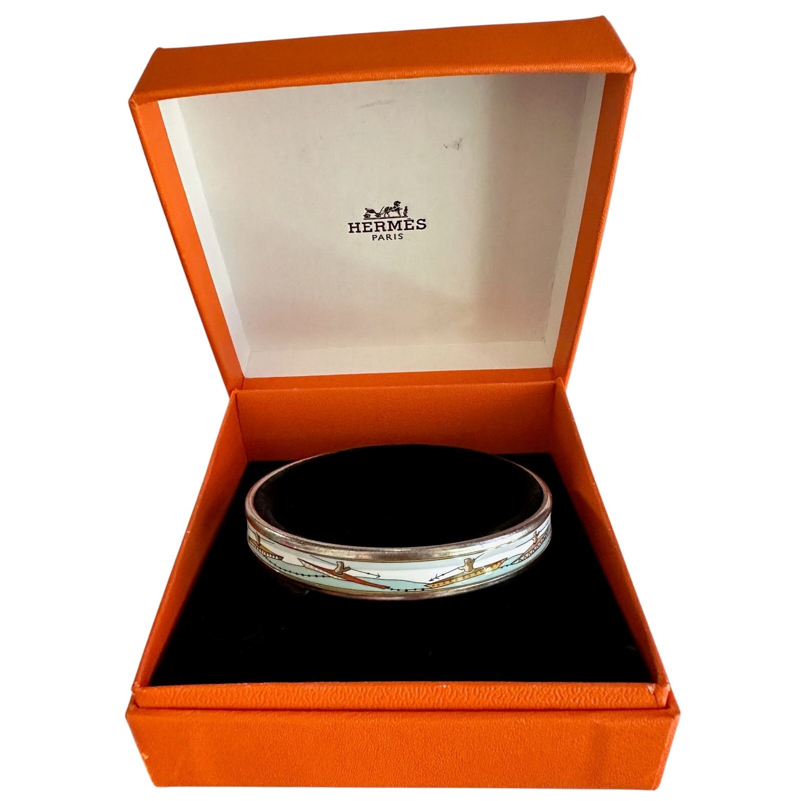 Hermes HERMES Enamel Printed Narrow Canoe Pattern Bracelet Size ONE SIZE - 2 Thumbnail