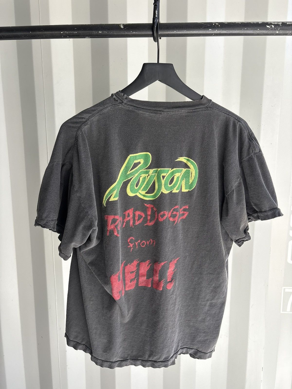 Band Tees Vintage Poison Band Shirt Faded Distressed Grunge Size US L / EU 52-54 / 3 - 3 Thumbnail
