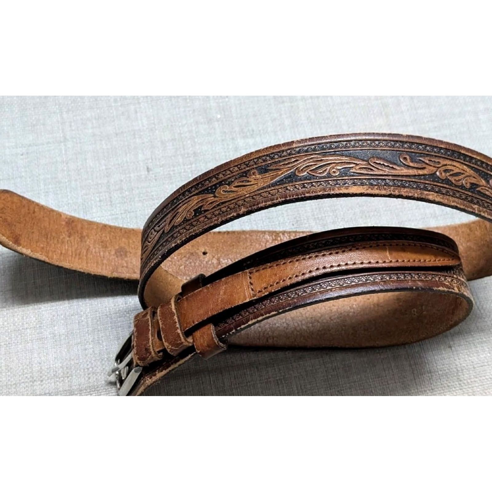 Vintage VINTAGE handcrafted western belt 38 brown leather Tooled Ranger belt Men Adult 38 Brown Western Belt Ranger Mens Size 38 - 3 Thumbnail