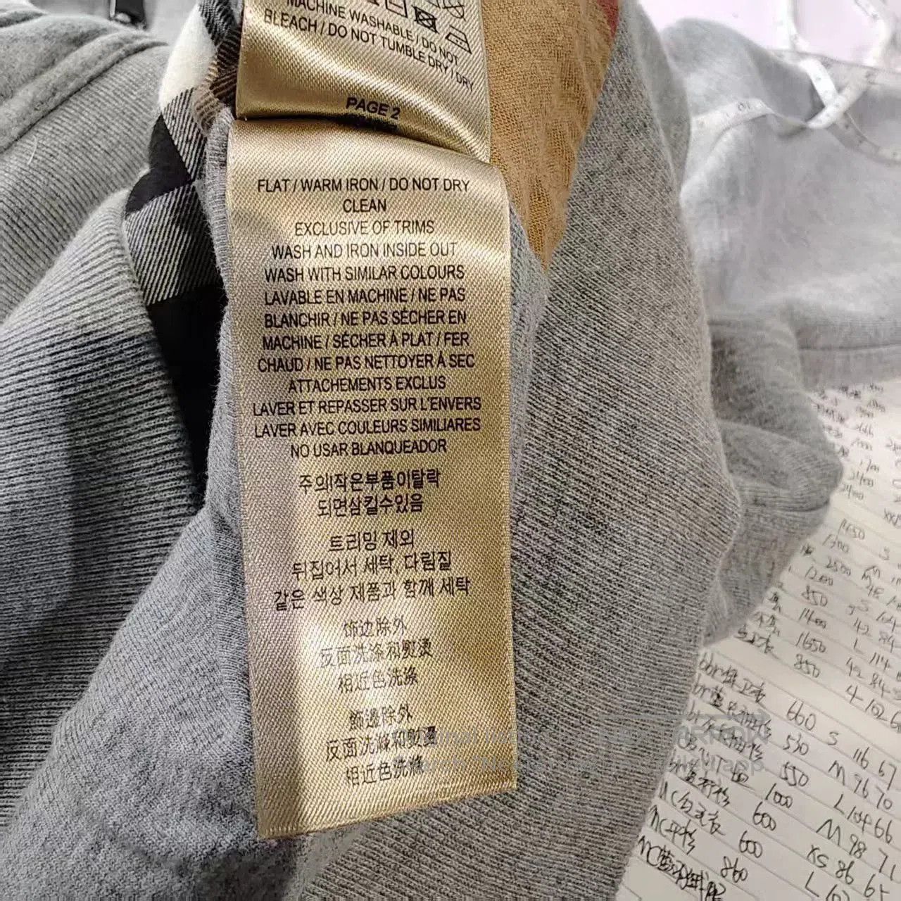 Burberry burberry gray hooded jacket unisex size s. Size US S / EU 44-46 / 1 - 9 Thumbnail