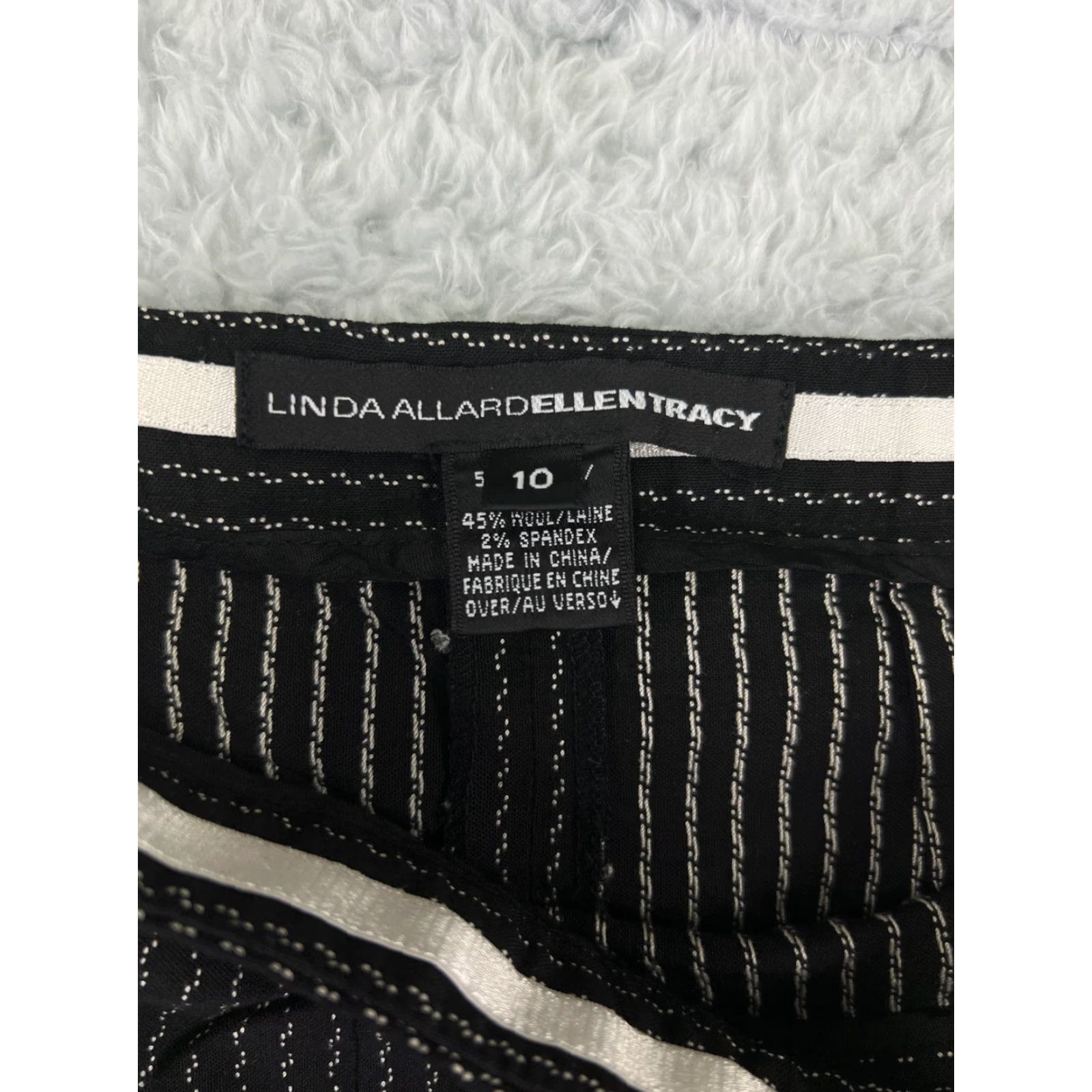 Ellen Tracy Linda Allard Ellen Tracy Pants Womens 10 Black White Striped Wool Blend Size 32" / US 10 / IT 46 - 3 Thumbnail