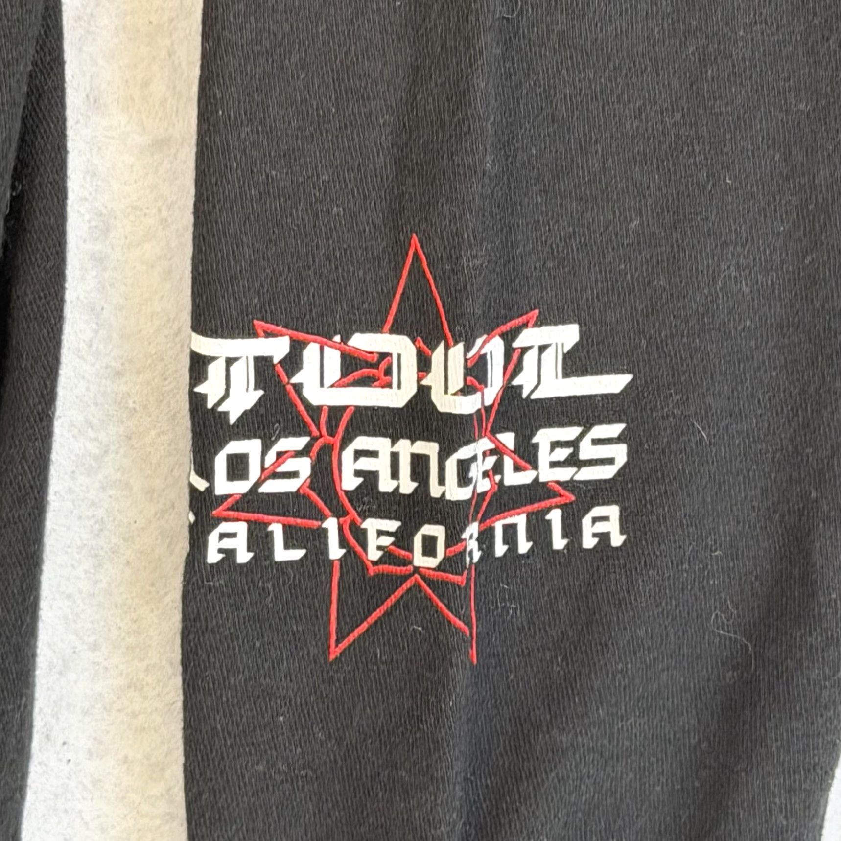 Tultex VINTAGE Tool Shirt Mens Medium Black Long Sleeve Fear Inoculum Tour 2019 Los Angeles Size US M / EU 48-50 / 2 - 2 Thumbnail