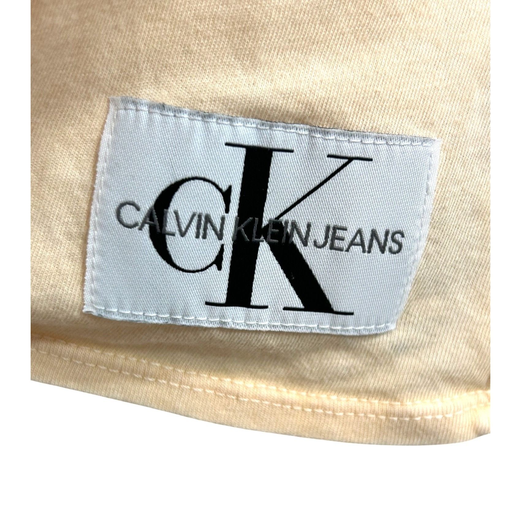 Calvin Klein Calvin Klein Jeans Women’s Top T-Shirt M Peach Short Sleeve Size M / US 6-8 / IT 42-44 - 3 Thumbnail
