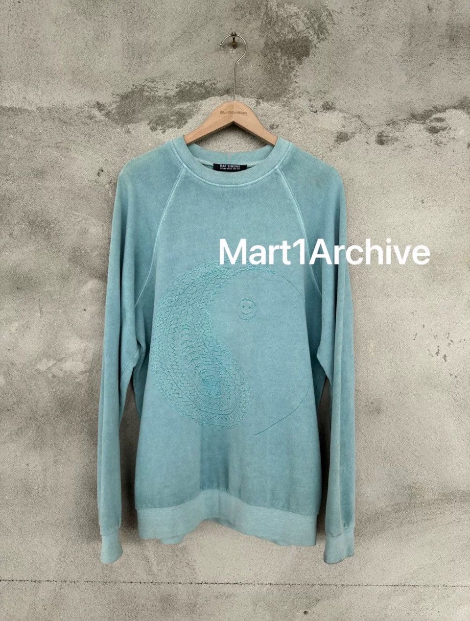 Raf Simons RAF SIMONS 04AW Wave YinYang Smile Pullover Sweatshirt Size US M / EU 48-50 / 2 - 1 Thumbnail