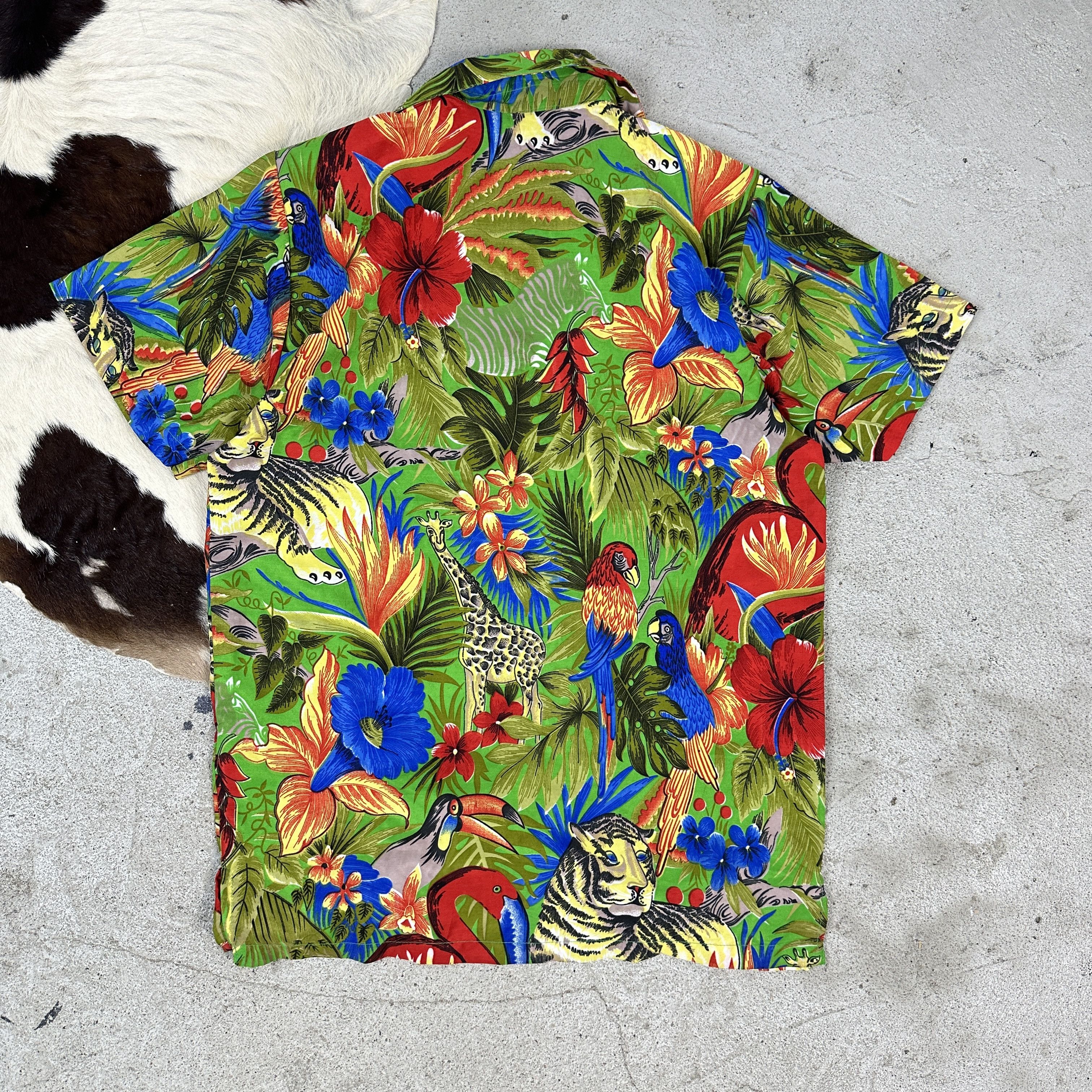 Vintage Vintage Streetwear Y2K Casual Summer Hawaiian Shirt Size US S / EU 44-46 / 1 - 4 Thumbnail