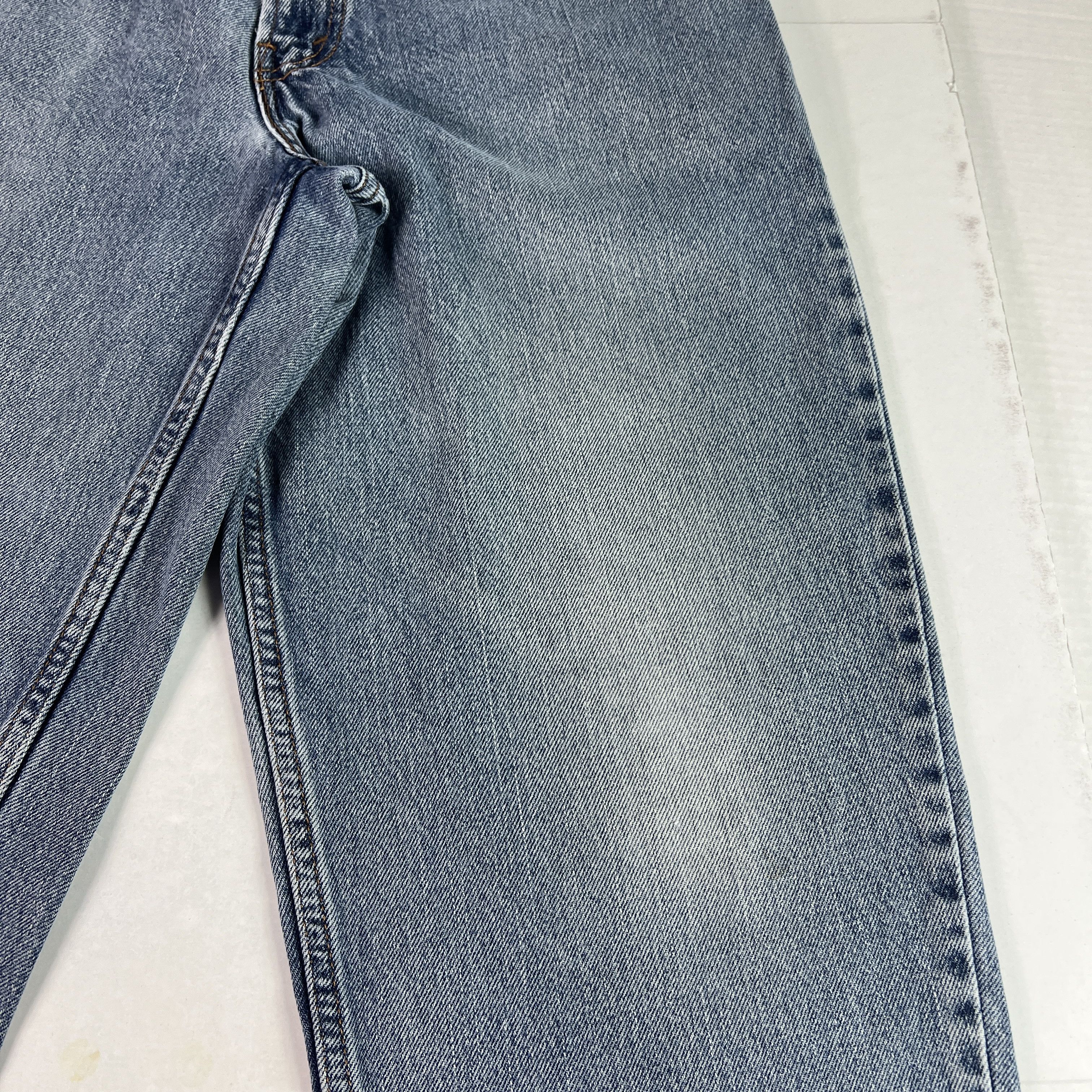 Levi's Y2K Levi's Jeans 560 Comfort Loose Fit Tapered Blue Denim Size US 33 - 5 Thumbnail