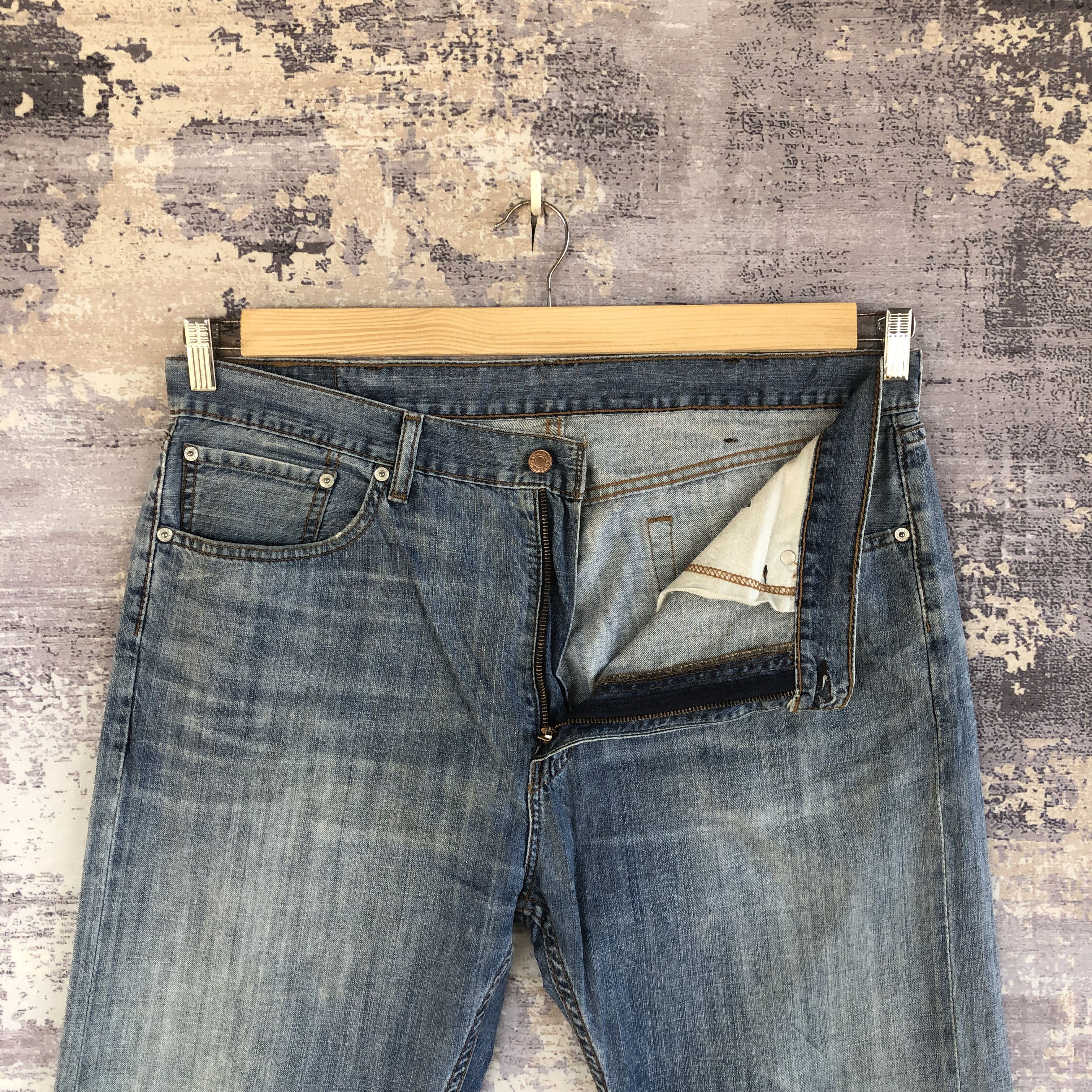Levi's Vintage Distressed Levis 505 Jeans Light Wash Faded Denim Size US 38 / EU 54 - 6 Thumbnail