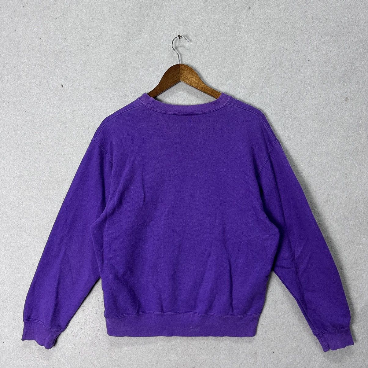 Nike Vintage Nike Big Swoosh Crewneck Sweatshirt Size US M / EU 48-50 / 2 - 4 Thumbnail