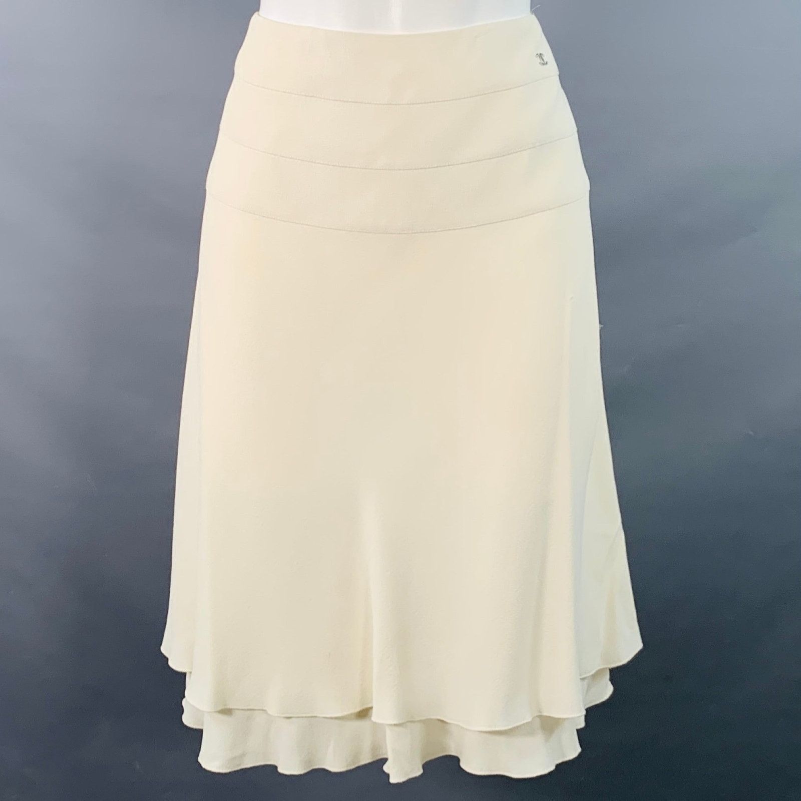 Vintage Cream Acetate Blend Ruffled Tulip Below Knee Skirt