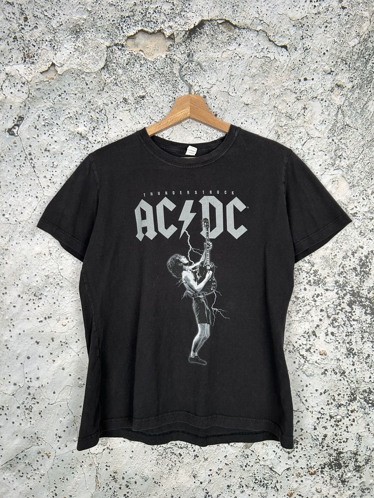 Band Tees × Vintage Vintage AC DC Thunderstruck Rock Band Tee Metal Size US S / EU 44-46 / 1 - 1 Thumbnail