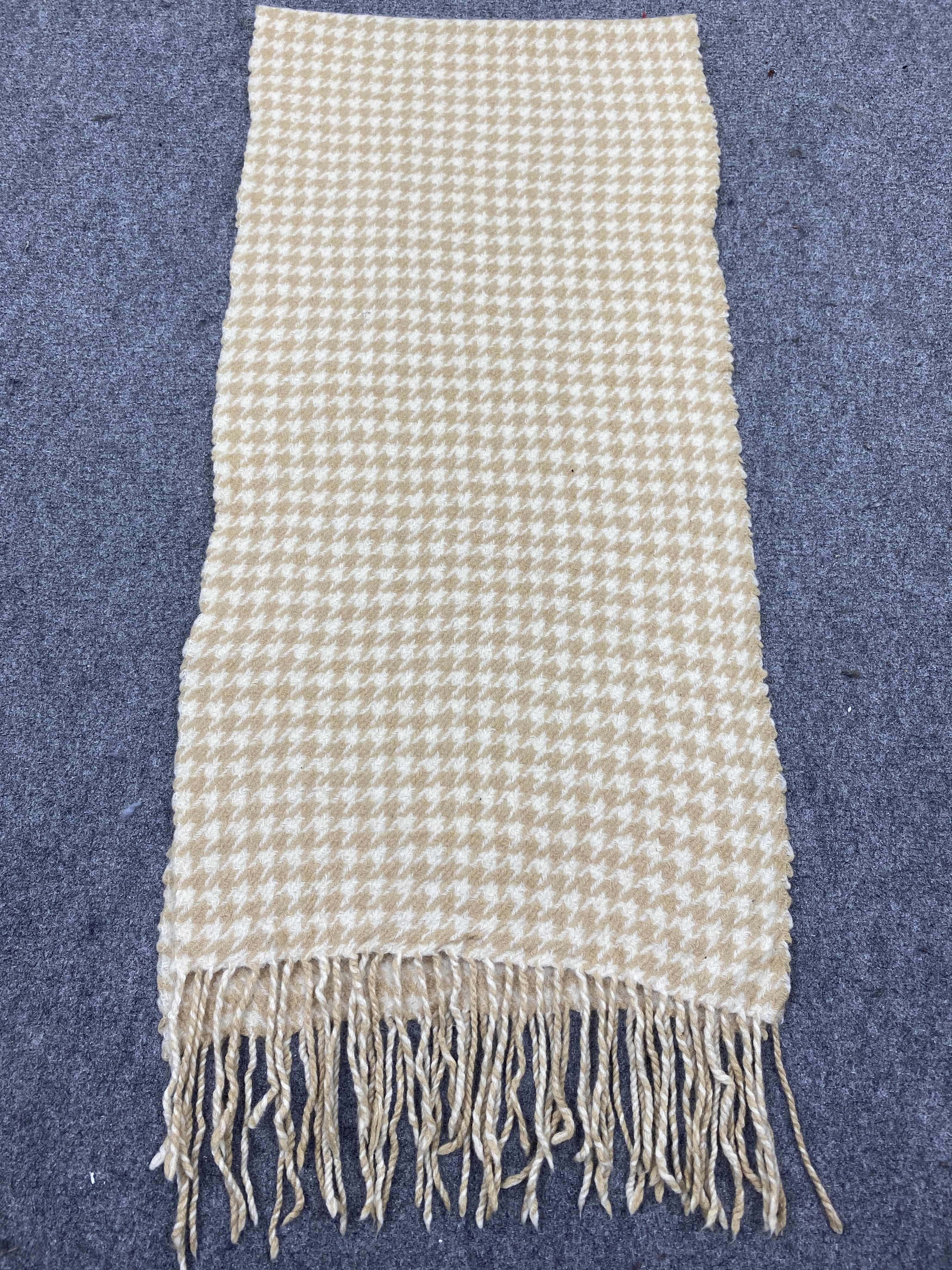 Balmain Balmain Scarf / Muffler / Neckwear - SC0317 Size ONE SIZE - 4 Thumbnail