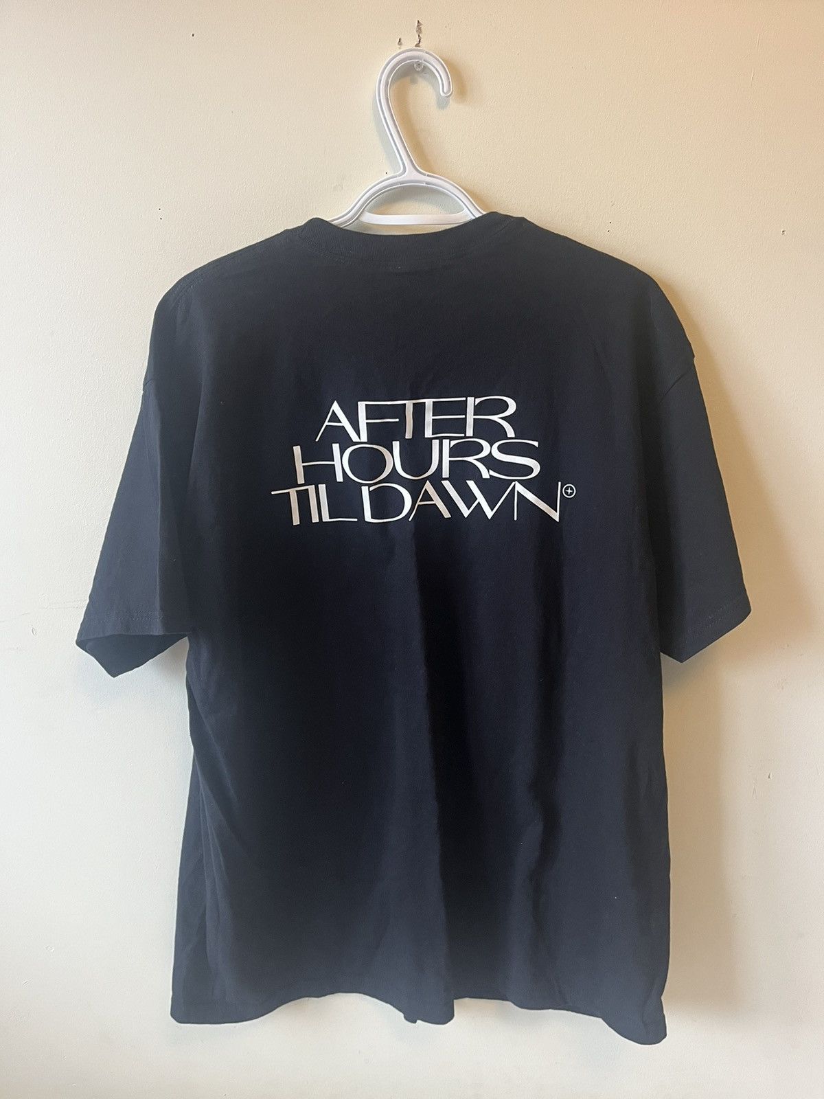 XO 2022 The Weeknd XO After Hours til Dawn Concert Tour Shirt Size US XL / EU 56 / 4 - 1 Thumbnail