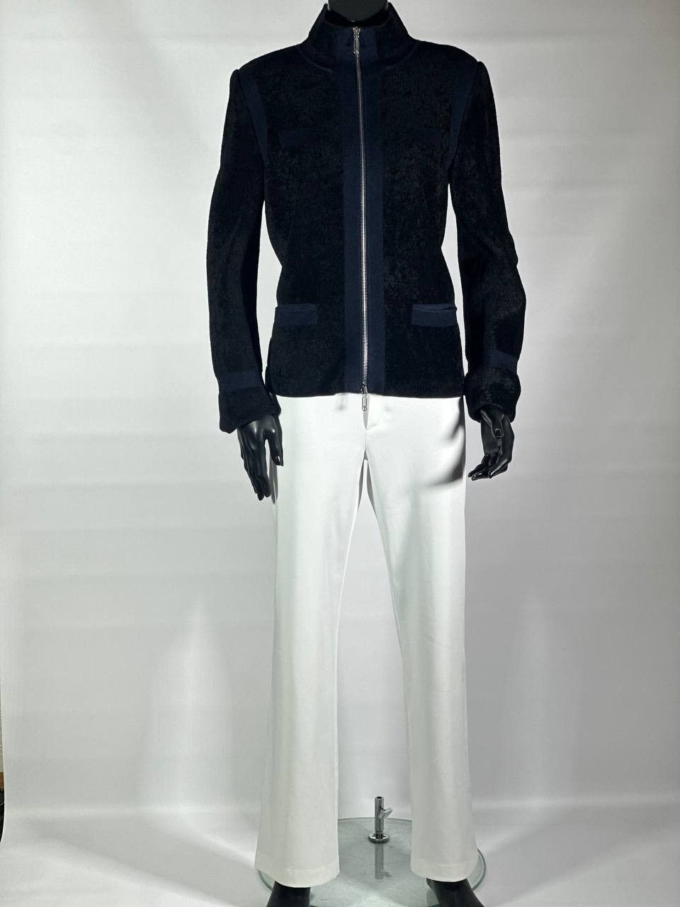 Emporio Armani Giorgio Armani Women's Cardigan, size 48, collection of 2018 Size L / US 10 / IT 46 - 3 Thumbnail