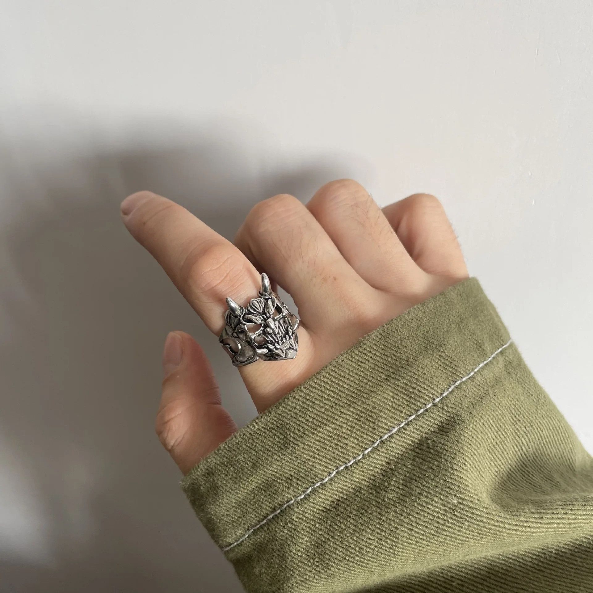 Japanese Brand × Jewelry × Vintage Mask Ring Size ONE SIZE - 1 Thumbnail