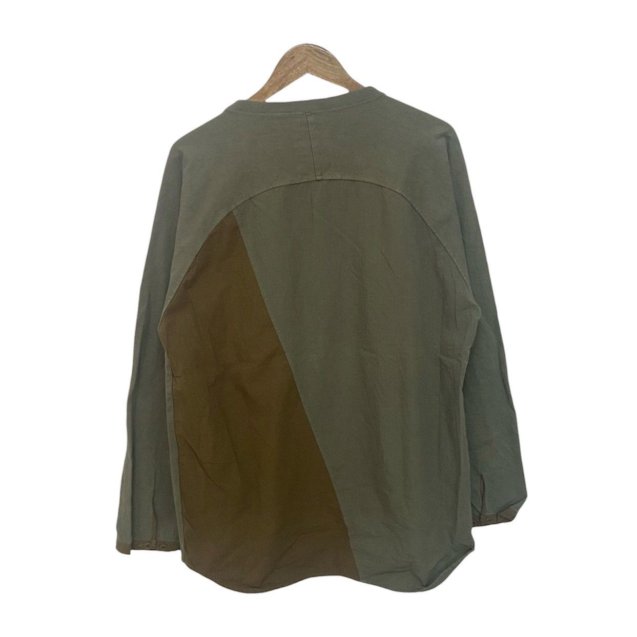 Japanese Brand Balance Co. Japan Lifestyle Minimalist Logo T-Shirt Olive Size US XL / EU 56 / 4 - 2 Thumbnail