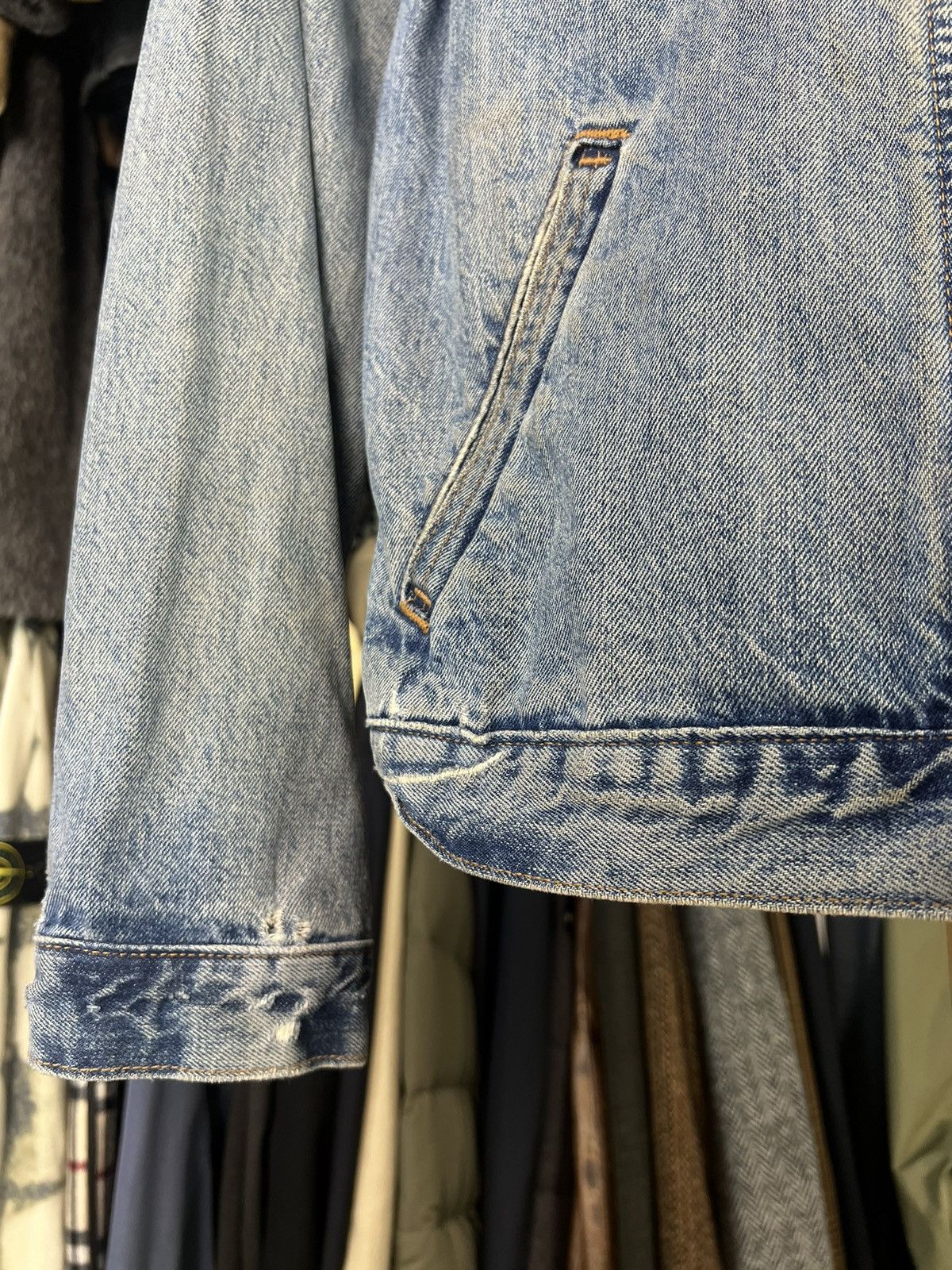 Levi's Vintage Levi’s Blue Denim Jacket Size S Size US S / EU 44-46 / 1 - 5 Thumbnail